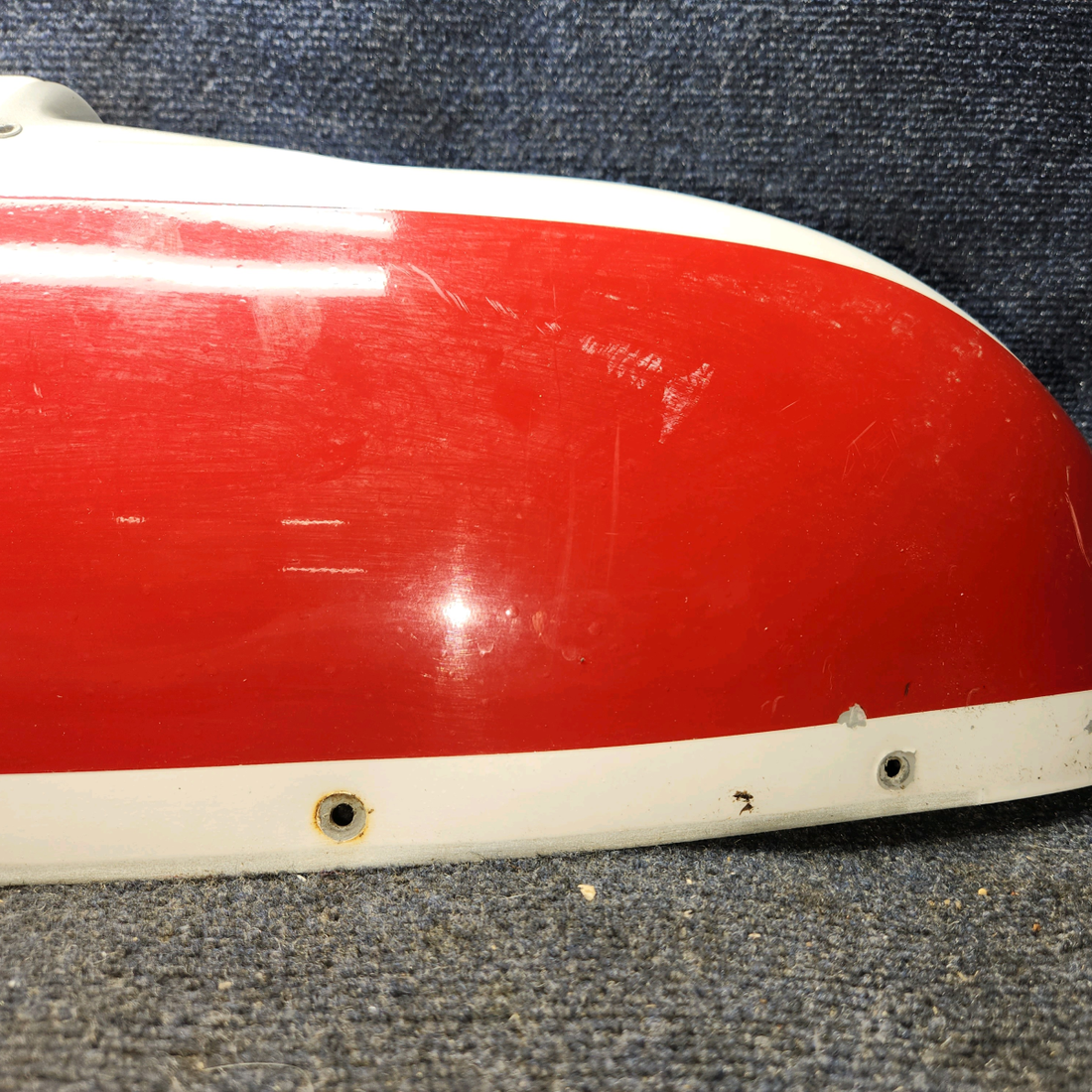 Used aircraft parts for sale, 0523565-29 cessna 150G Wing Tip Assembly – LH – Worn Paint, See Photos