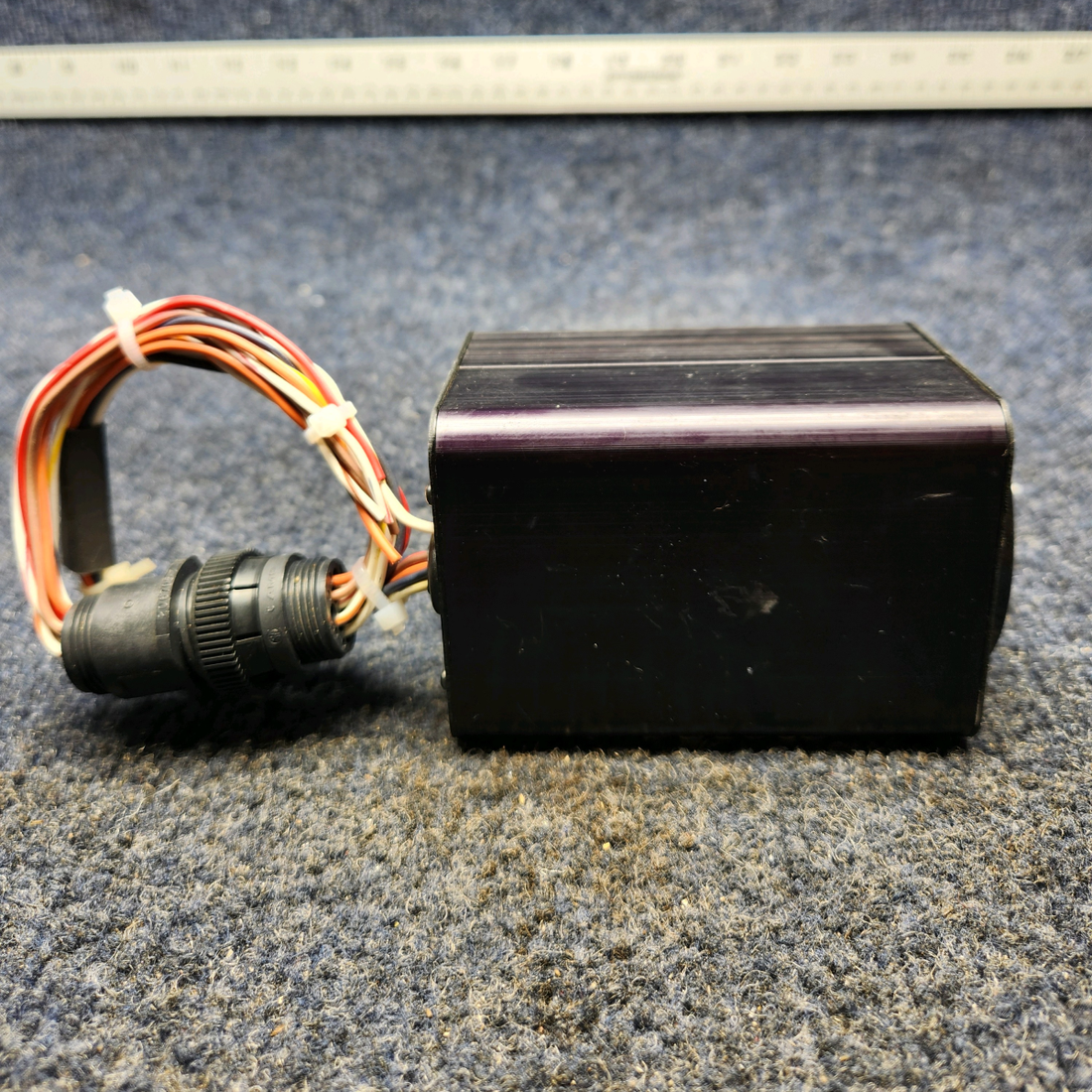 Used aircraft parts for sale, R1-6G30Y200G220R265 BEECHCRAFT F35 EI DIGITAL TACHOMETER