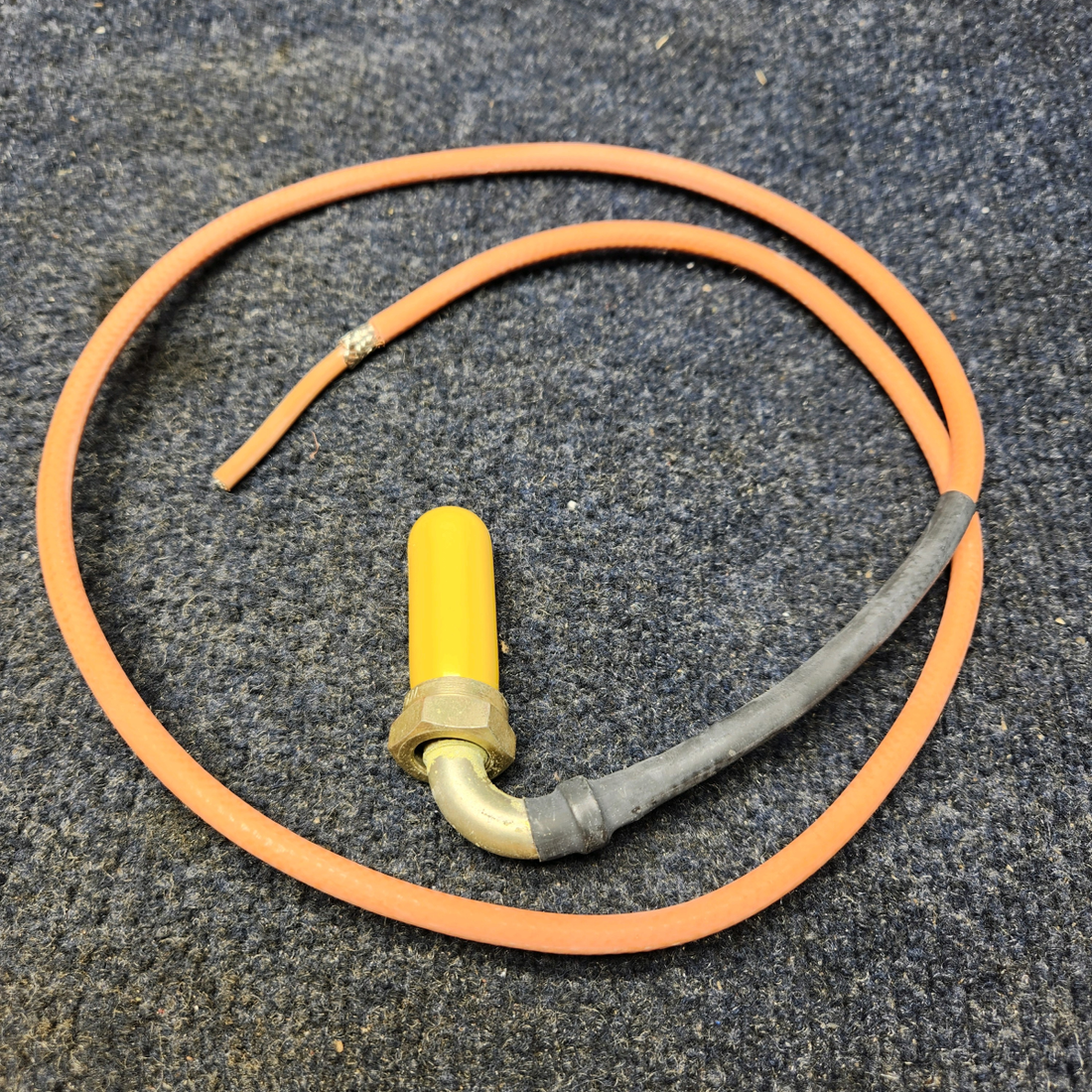 Used aircraft parts for sale, 100-39 BEECHCRAFT F35 WARD AERO IGNITION LEADS 100 SERIES 39