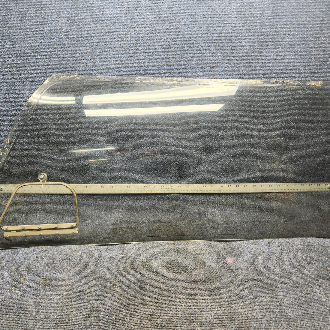 Used aircraft parts for sale, 65826-005 PIPER PA28-161 Warrior III WINDOW FRONT LEFT ASSEMBLY W/ STROM WINDOW