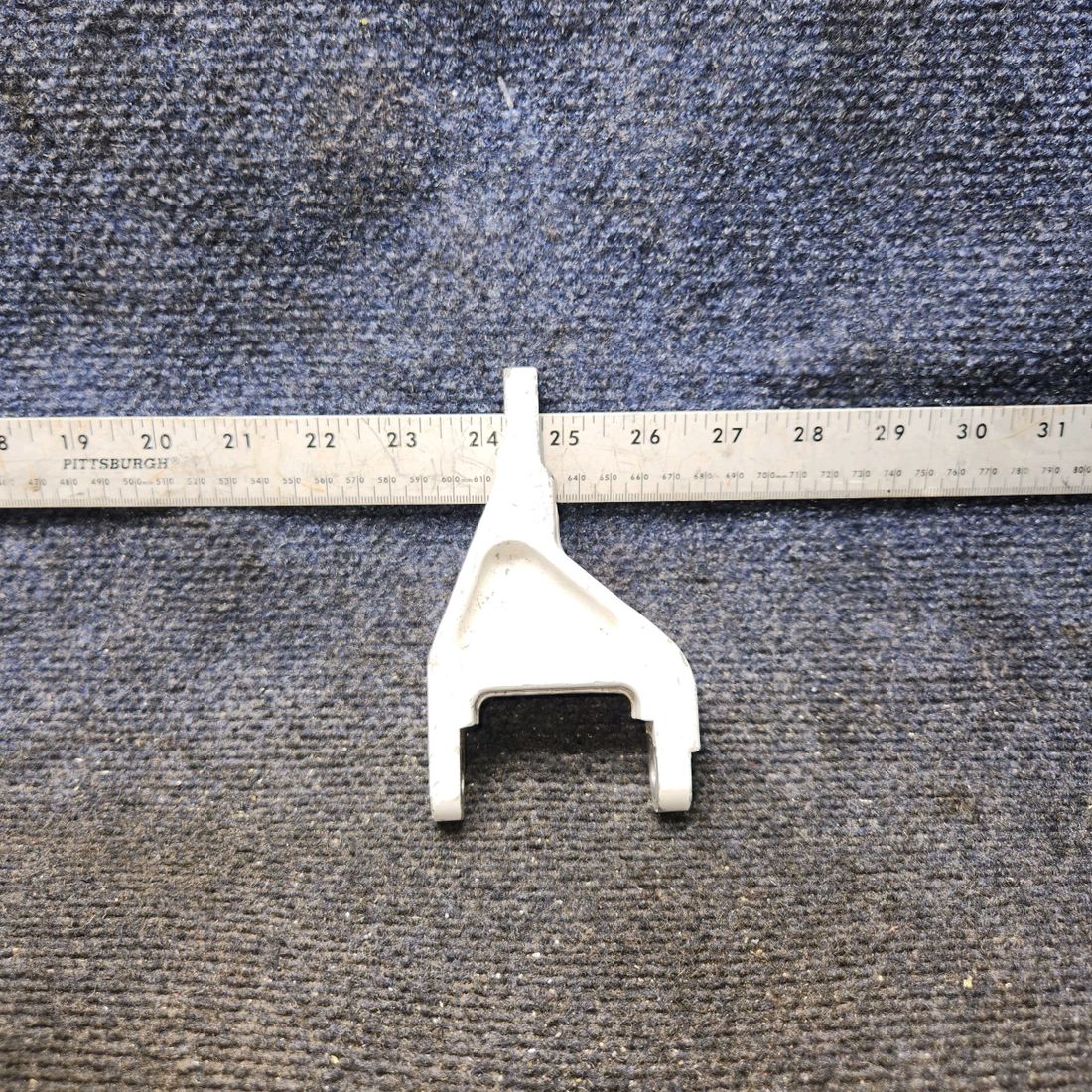 Used aircraft parts for sale, 20735-005 Piper PA32RT-300 Nose Gear Torque Link