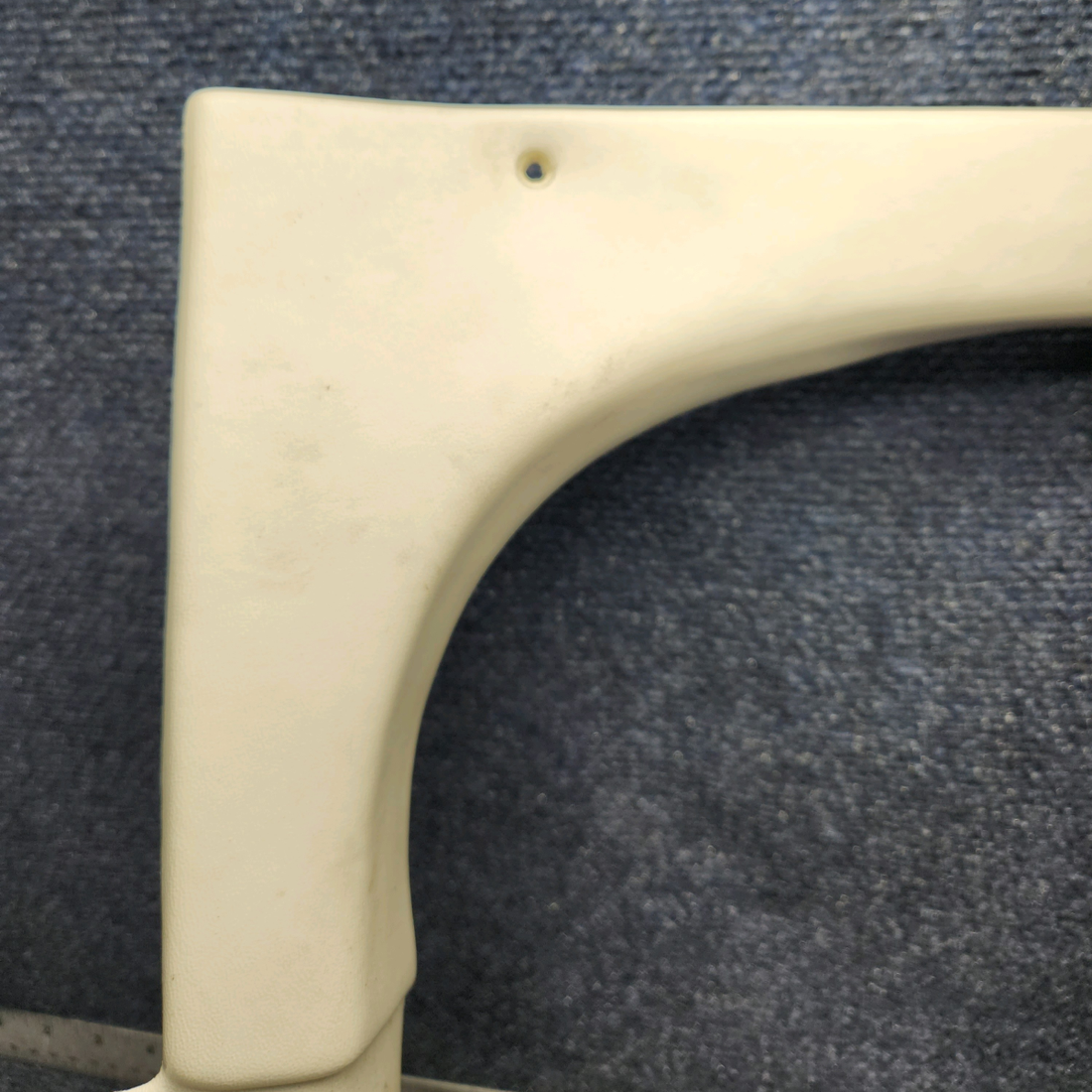 Used aircraft parts for sale, 58-530169-25 Beechcraft F33A MOULDING ASSEMBLY