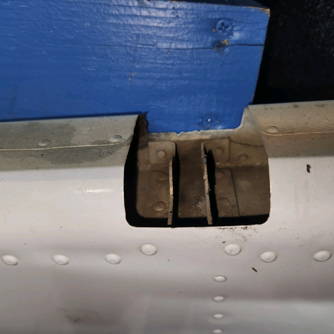 Used aircraft parts for sale, 1231001-5 Cessna 182G Rudder Assembly