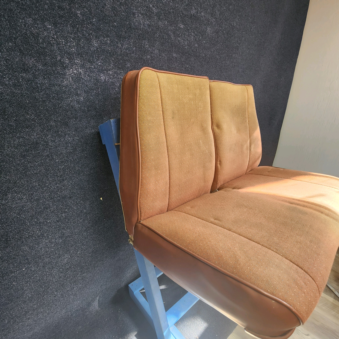 Used aircraft parts for sale, 0514170-3 CESSNA C172RG SPLIT BACK BENCH SEAT ASSEMBLY SEE PHOTOS FOR DETAILS