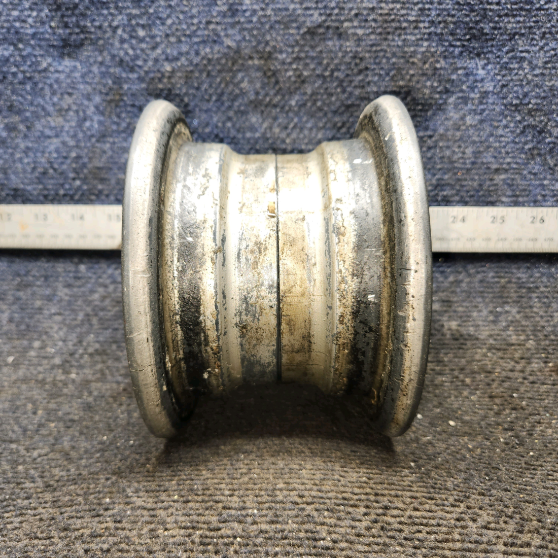 Used aircraft parts for sale, 1241156-12 Cleveland 40-77 cessna 150G Nose Wheel Assembly – 5.00-5