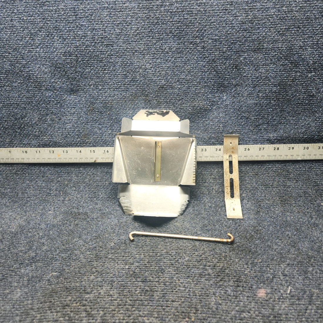 Used aircraft parts for sale, 72152 / 71611 / 71610 Lycoming O-540 PIPER PA-24-250 Intercylinder Baffele with retainer  & Hook