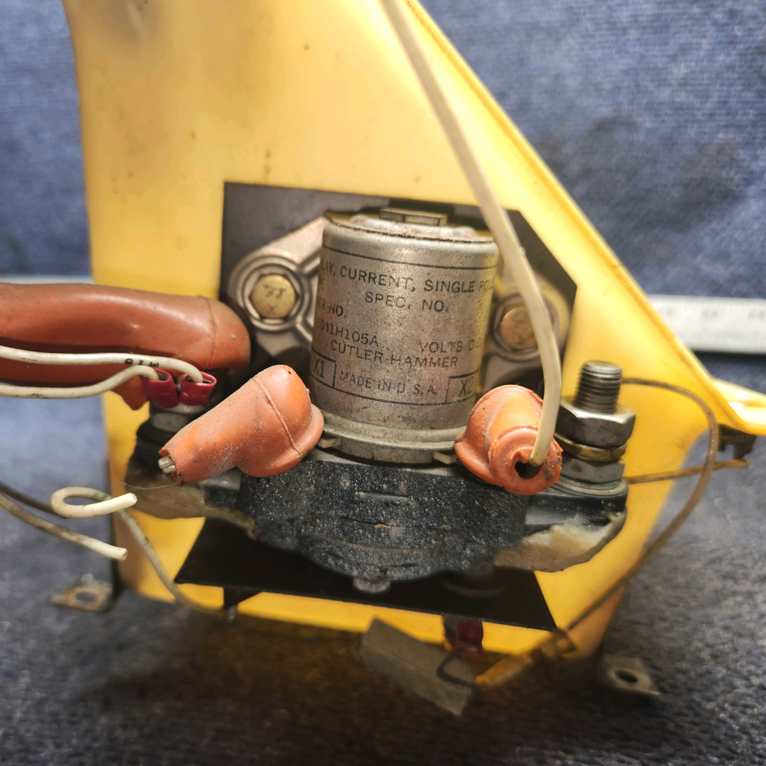 Used aircraft parts for sale, 35202-000 Piper PA28-161 Battery Box