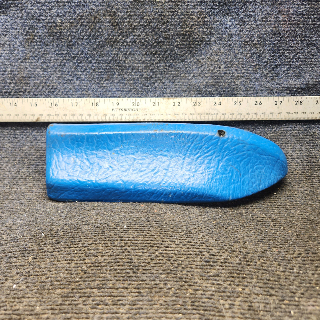 Used aircraft parts for sale, 0717011-28 cessna 172N Armrest Assembly – RH
