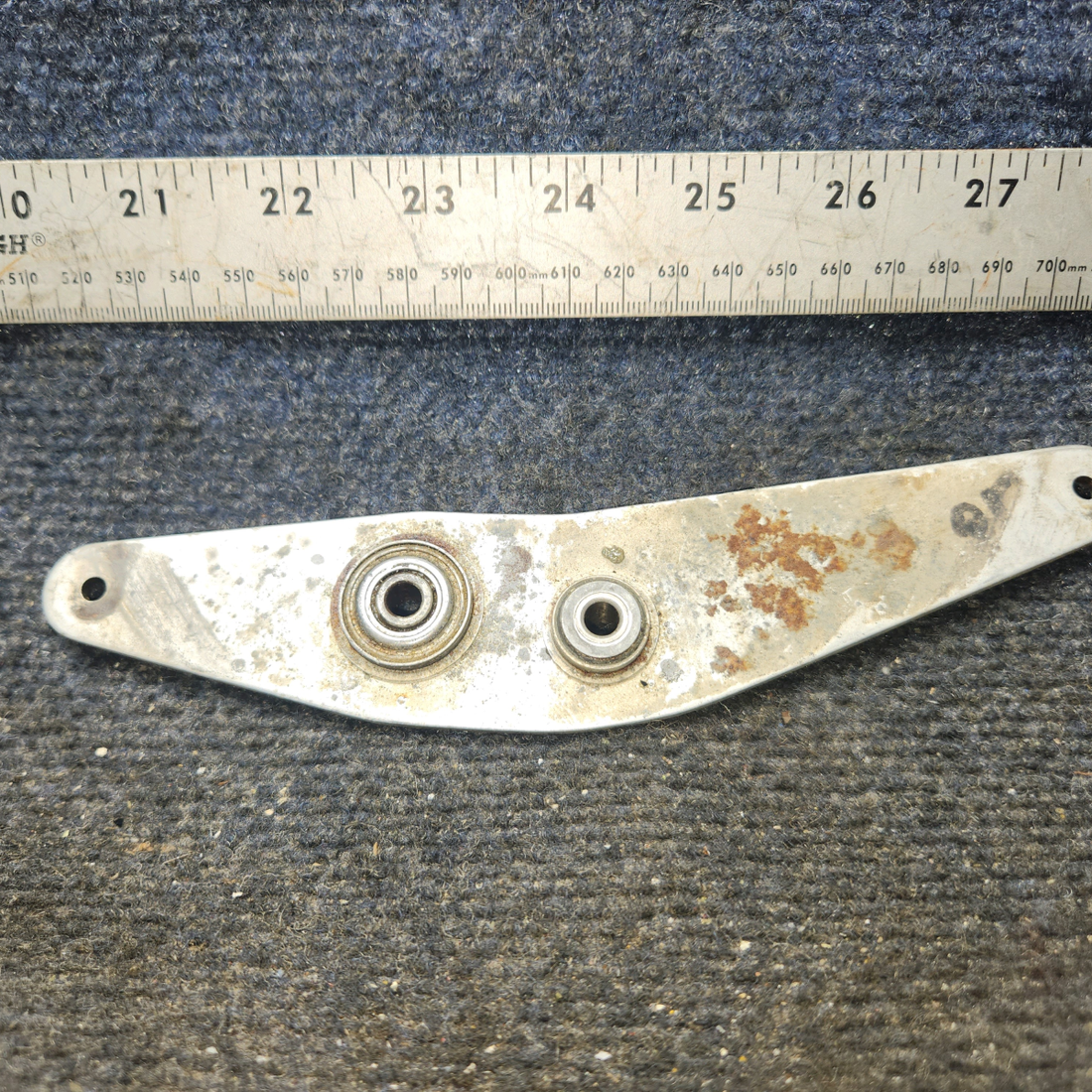 Used aircraft parts for sale, 0513370-1 Cessna 172F Elevator Bellcrank Assy Forward