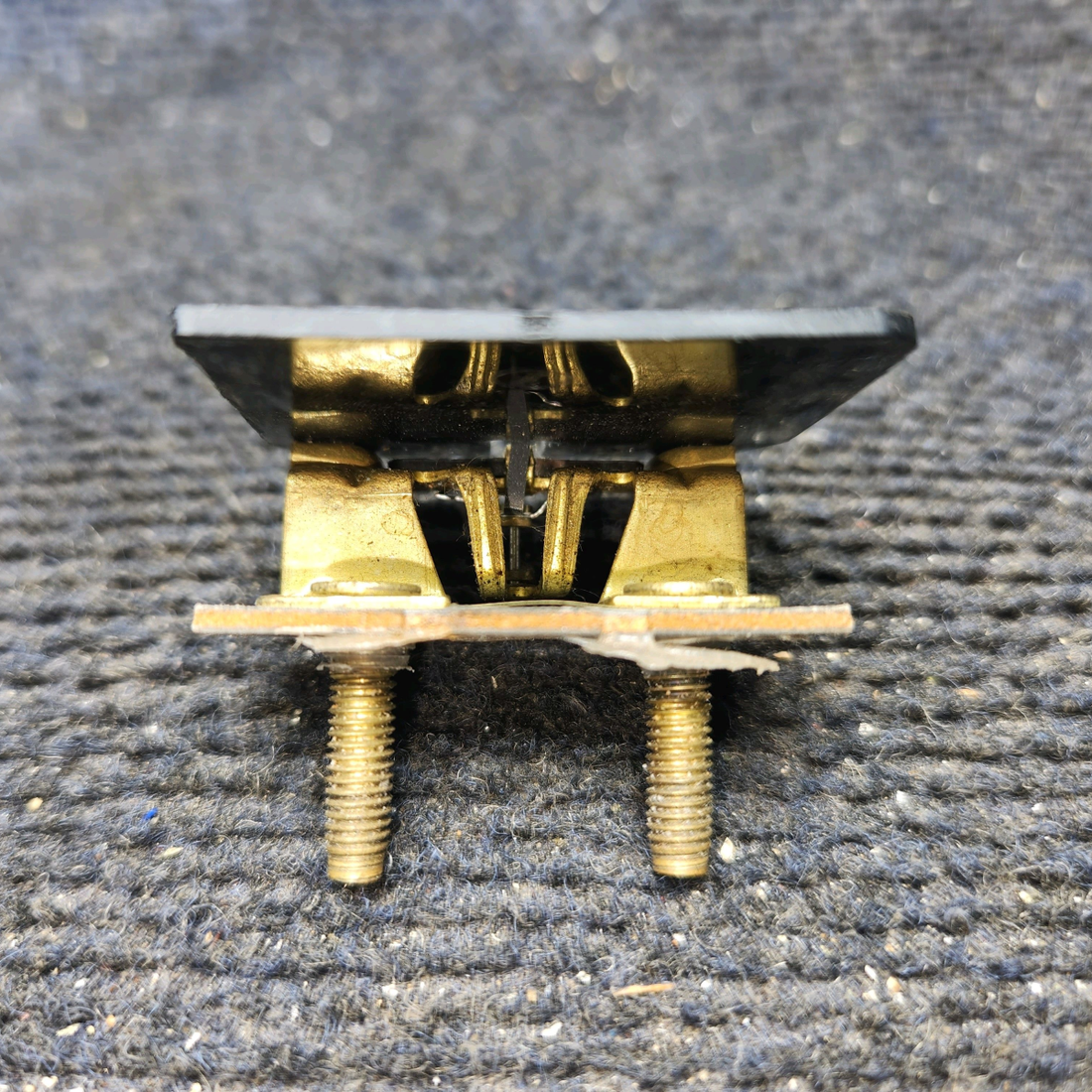 Used aircraft parts for sale, 1502682 Piper PA-28 Amperes Gauge Indicator (12v)