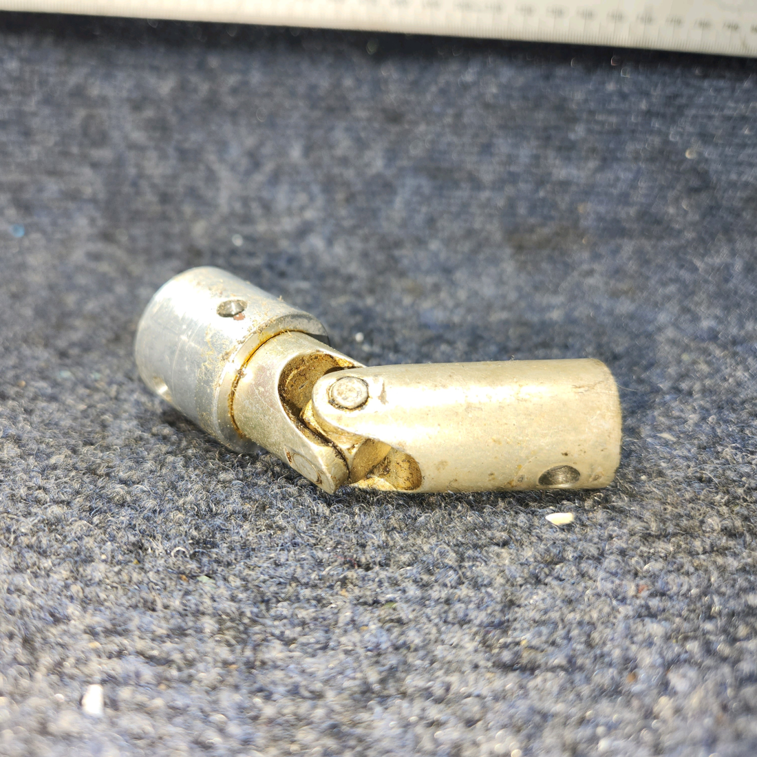Used aircraft parts for sale, 62634-002 PIPER PA28-140 Universal Joint