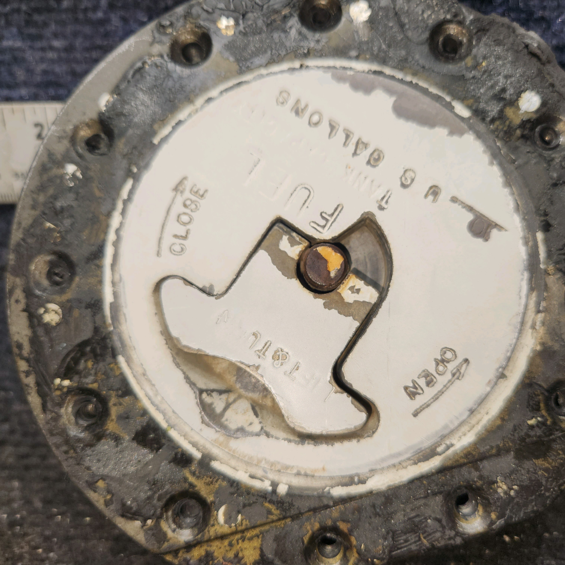 Used aircraft parts for sale, 416-85, 45-921544 Beechcraft 35-33 Fuel Cap Assembly with Adapter