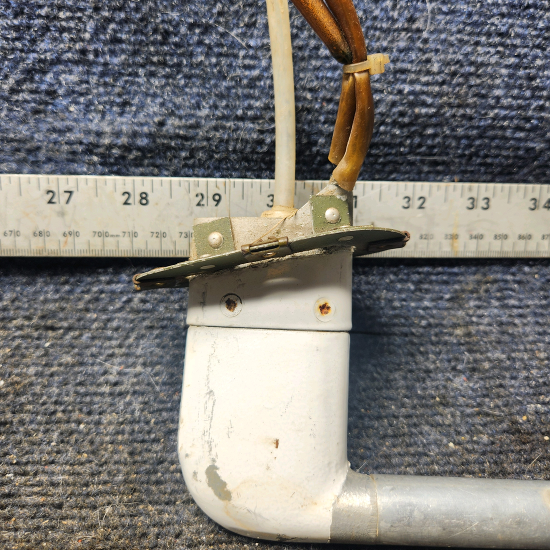 Used aircraft parts for sale, 0721105-15 cessna 150G Heated Pitot Tube Assembly