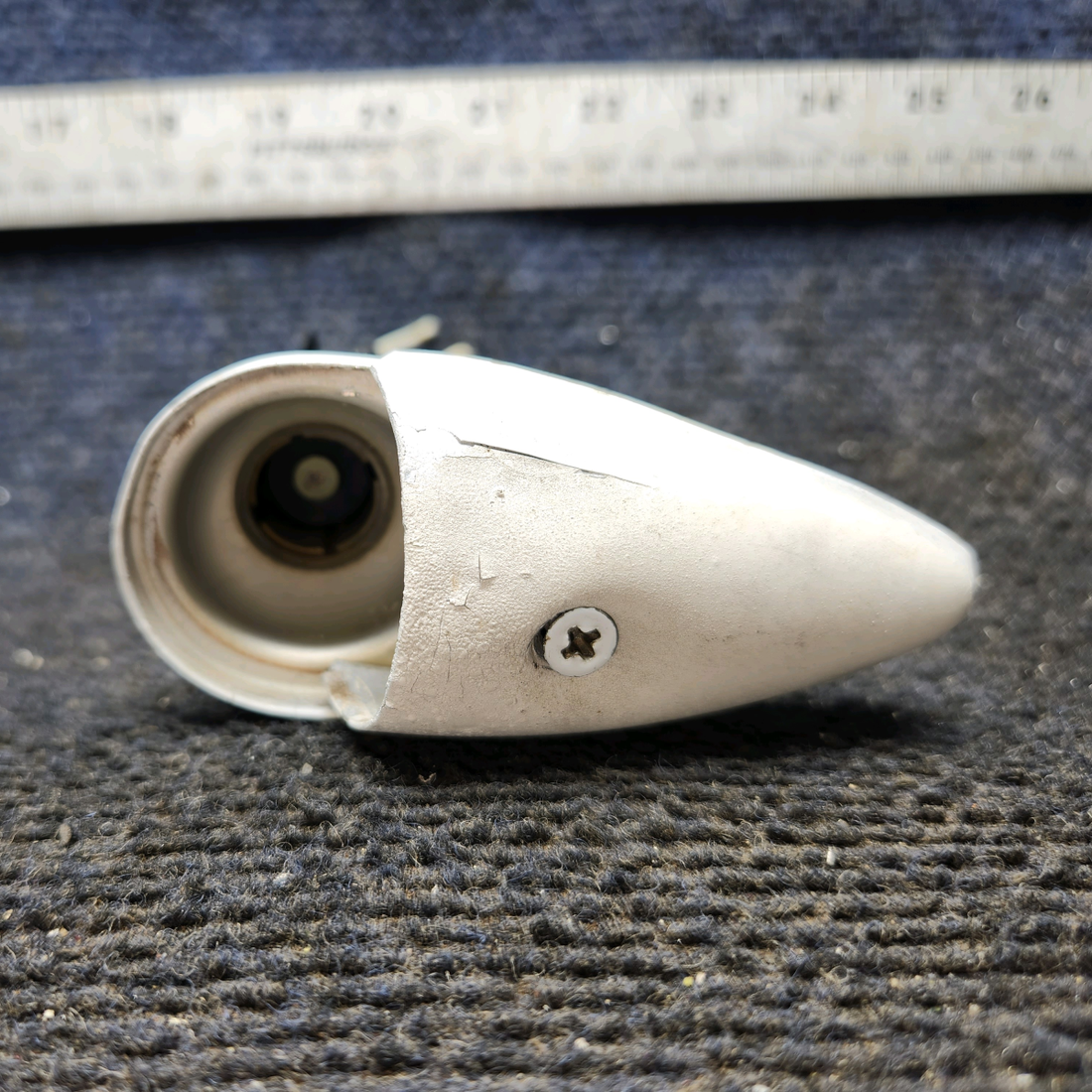Used aircraft parts for sale, A-1285-R-12 Cessna 182G Navigation Light Assembly (14V)