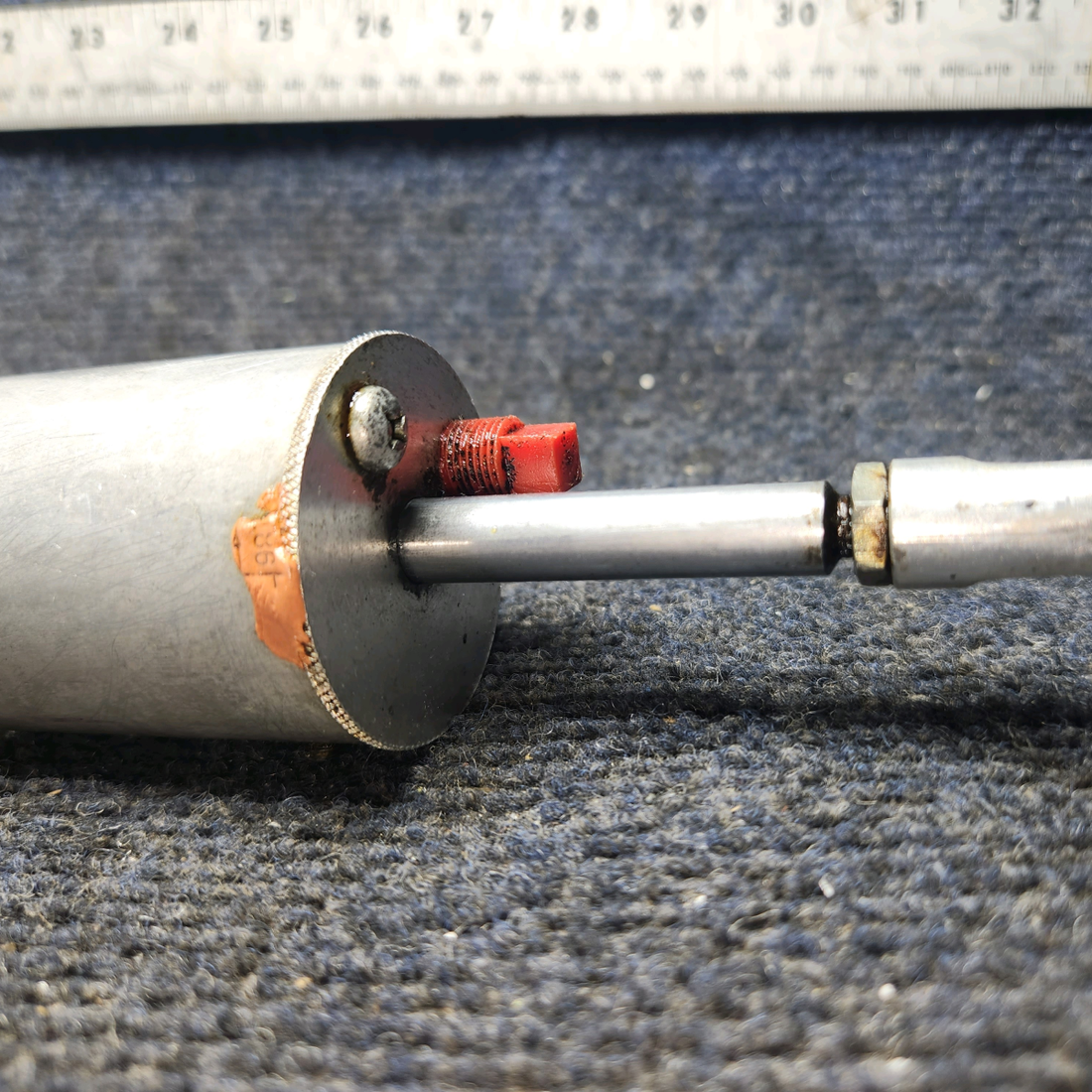 Used aircraft parts for sale, 0541138-16 Cessna 182G Master Brake Cylinder