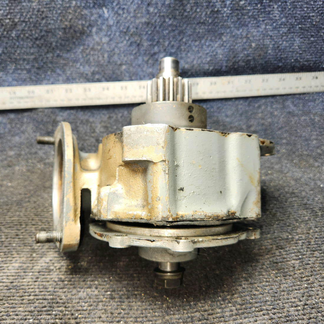 Used aircraft parts for sale, 534957 Continental, Lycoming TCM Starter Adapter