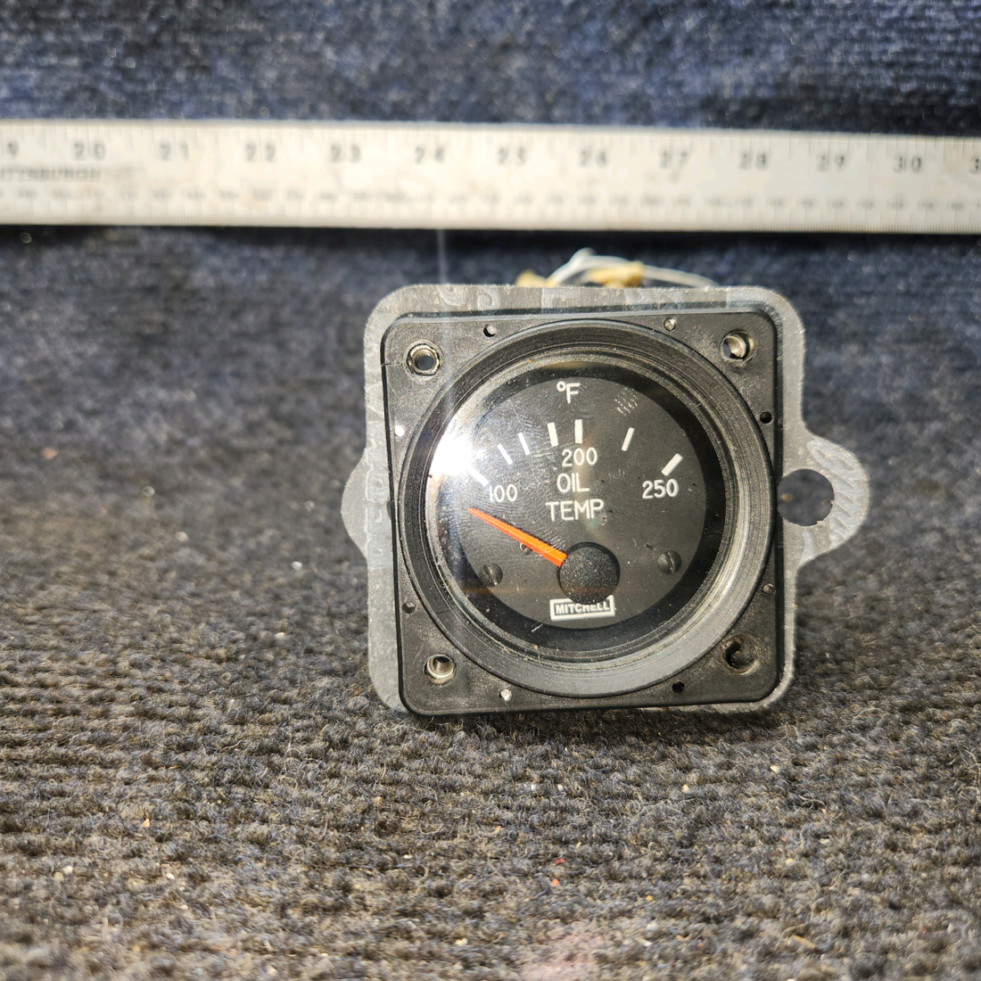 Used aircraft parts for sale, D1-211-5088 Mitchell Cessna 172E Electric Oil Temp Gauge