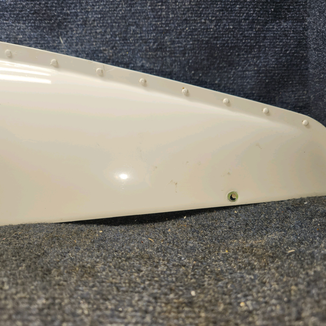 Used aircraft parts for sale, 0523700 Cessna 172 Tip Assy Wing