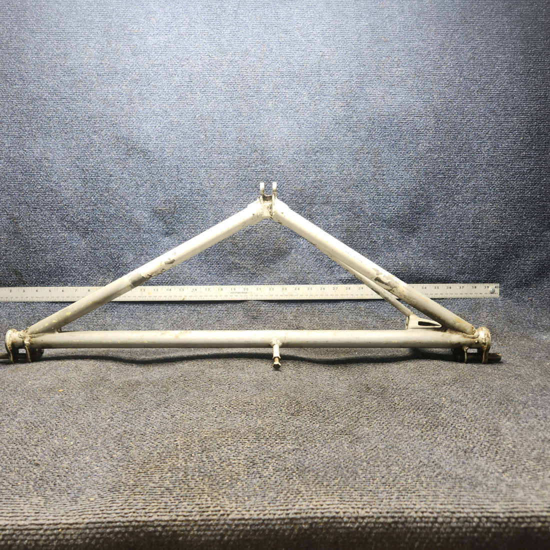 Used aircraft parts for sale, 35-815155-611 Beechcraft 35-33 Main Gear Retract Brace Assy - RH