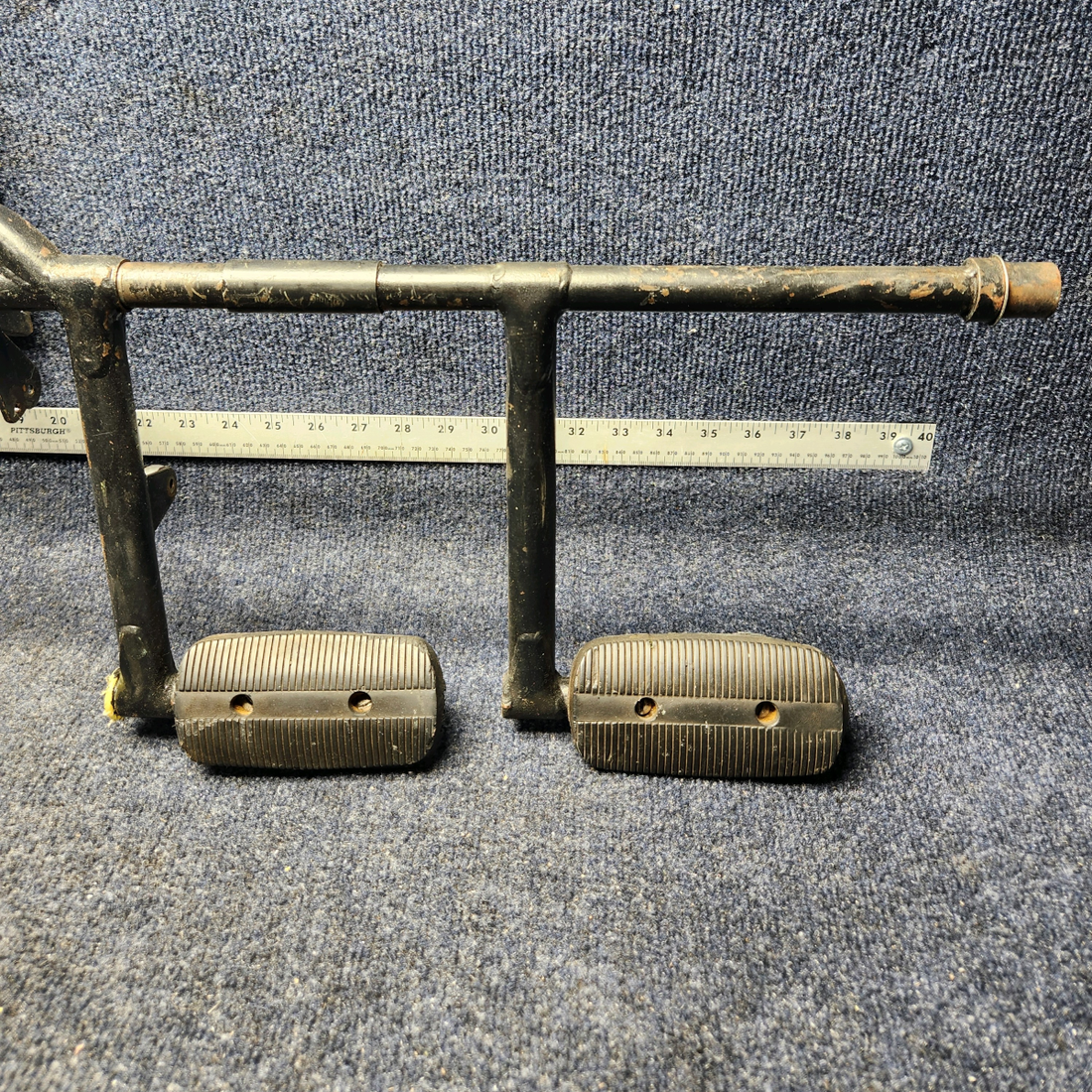 Used aircraft parts for sale, 63459-12 PIPER PA28-140 RUDDER PEDAL ASSY COMPLETE WITHOUT TOE BRAKES