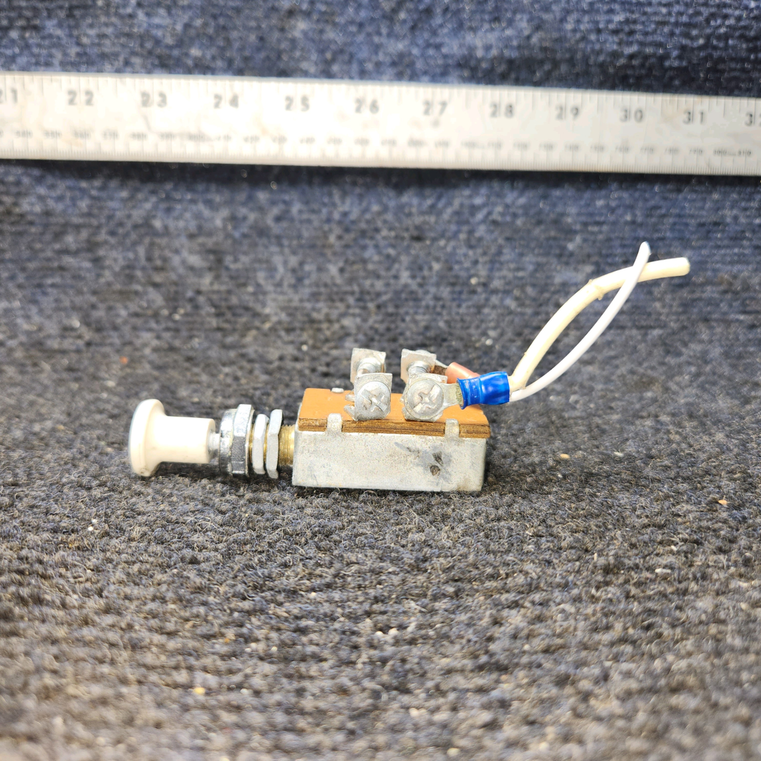 Used aircraft parts for sale, 0713026-5 Cole Hersee 50003 Cessna 172 Master Switch