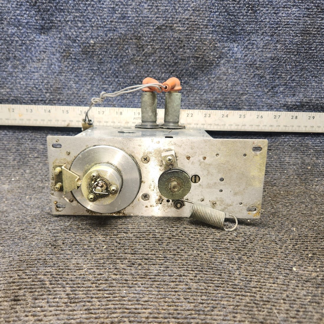 Used aircraft parts for sale, 65821-05 piper PA-28-181 Trim Servo Assembly