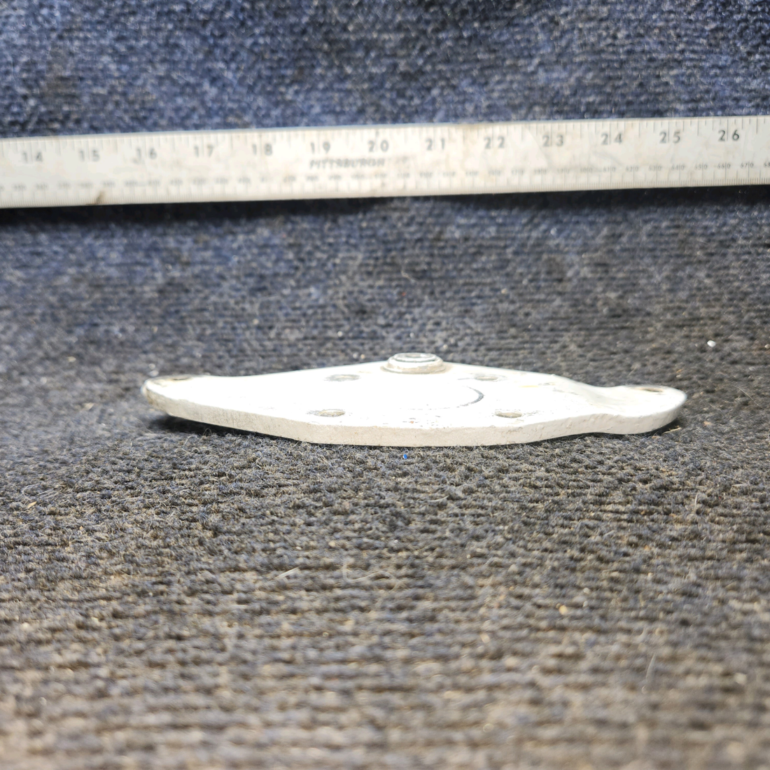 Used aircraft parts for sale, 0534122-1 cessna 172N Elevator Bellcrank Assembly – Rear