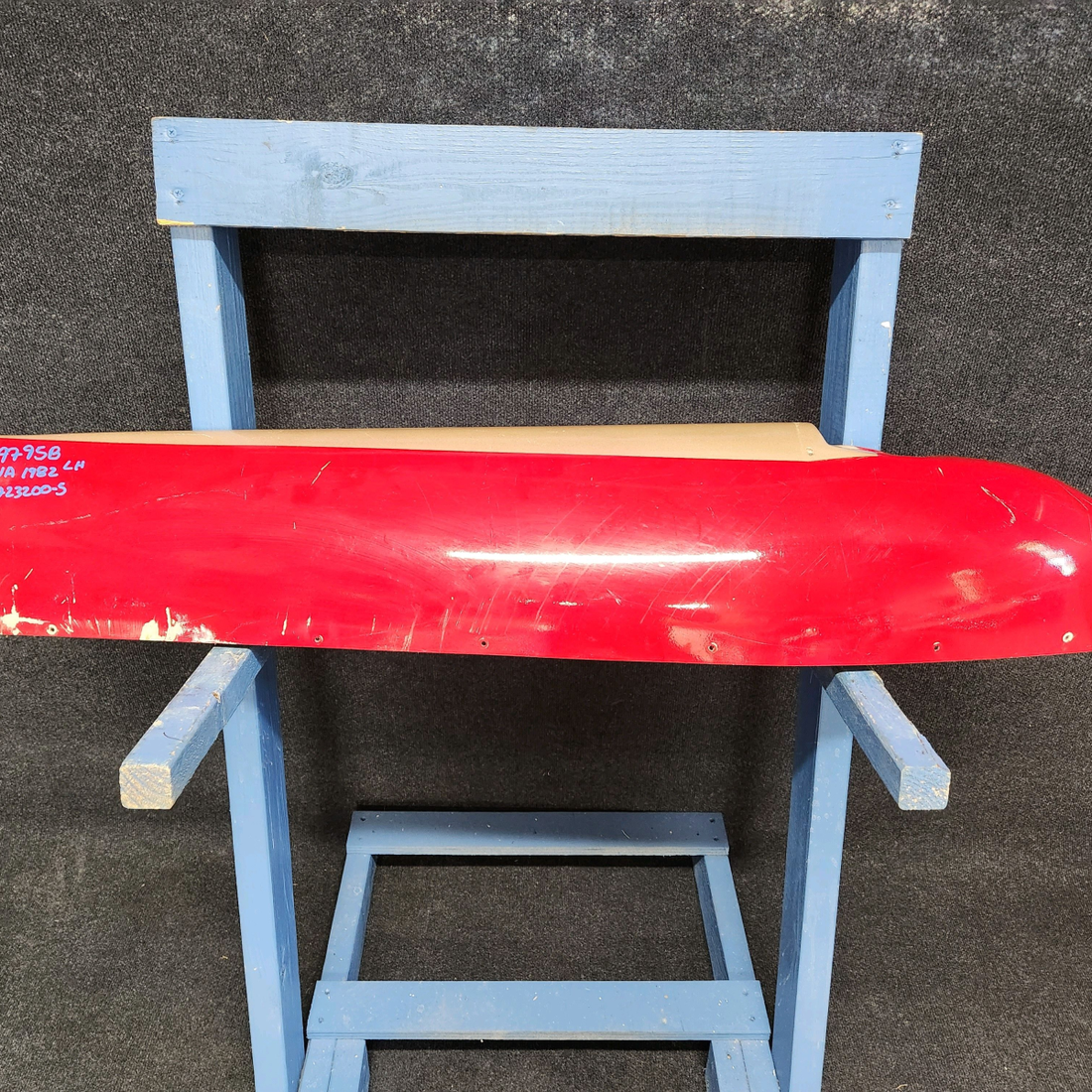 Used aircraft parts for sale, 0723200-5 Cessna Year 1982 172RG CESSNA WING TIP ASSEMBLY LH