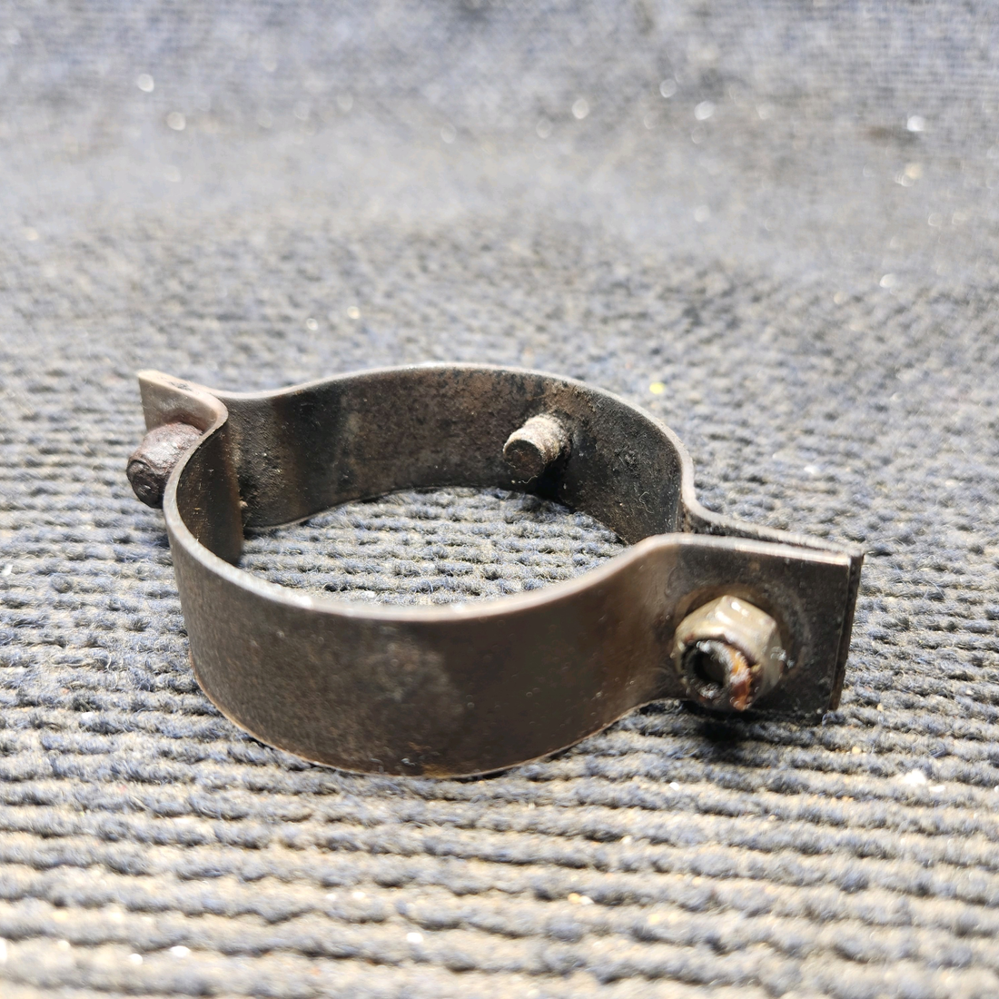 Used aircraft parts for sale, 0450338-9, 0450338-10 cessna 150G Tailpipe Clamp