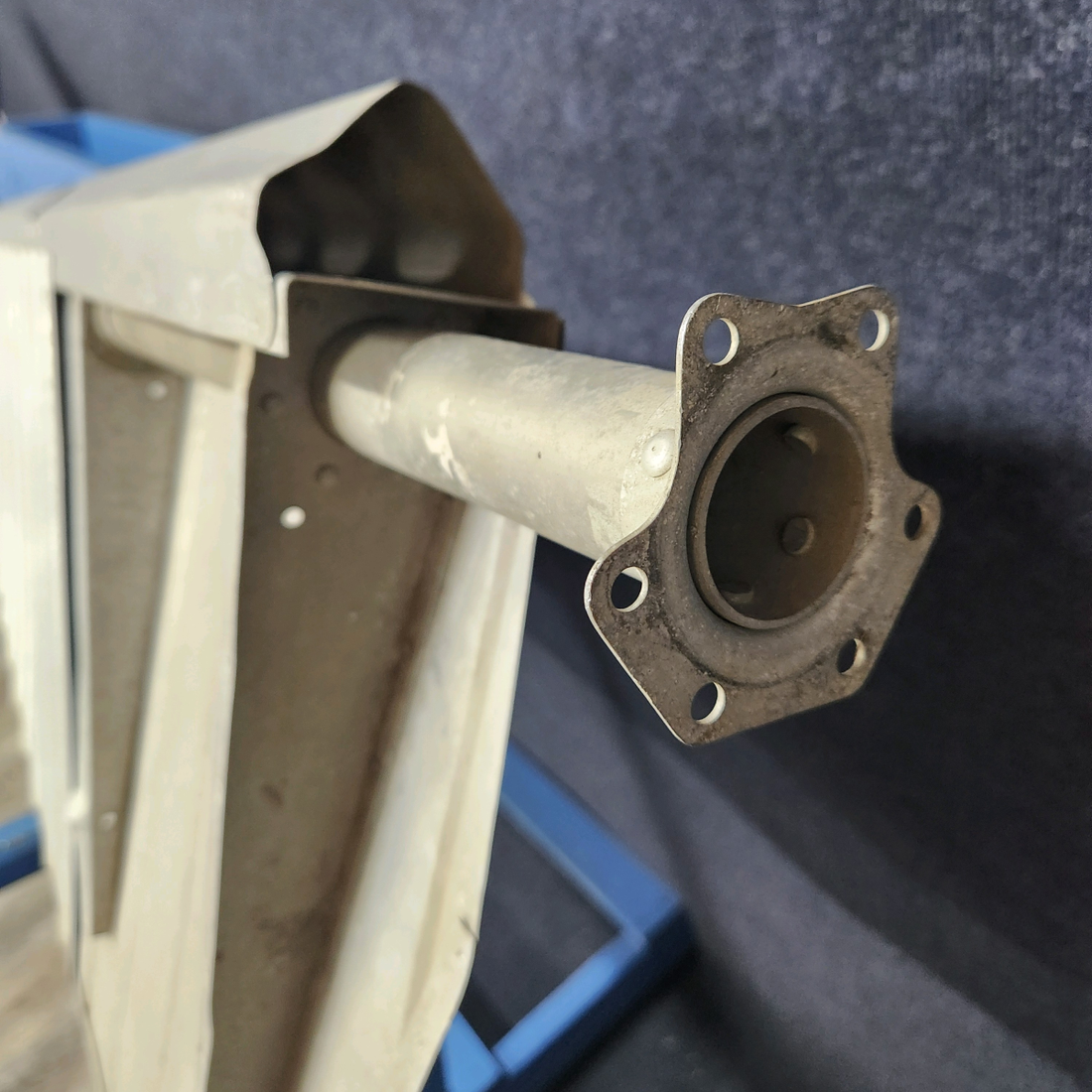 Used aircraft parts for sale, 07346001-1 Cessna  [part_model] Texas Several LEFT ELEVATOR ASSEMBLY CORE FOR PARTS ONLY-NO RETUNS
