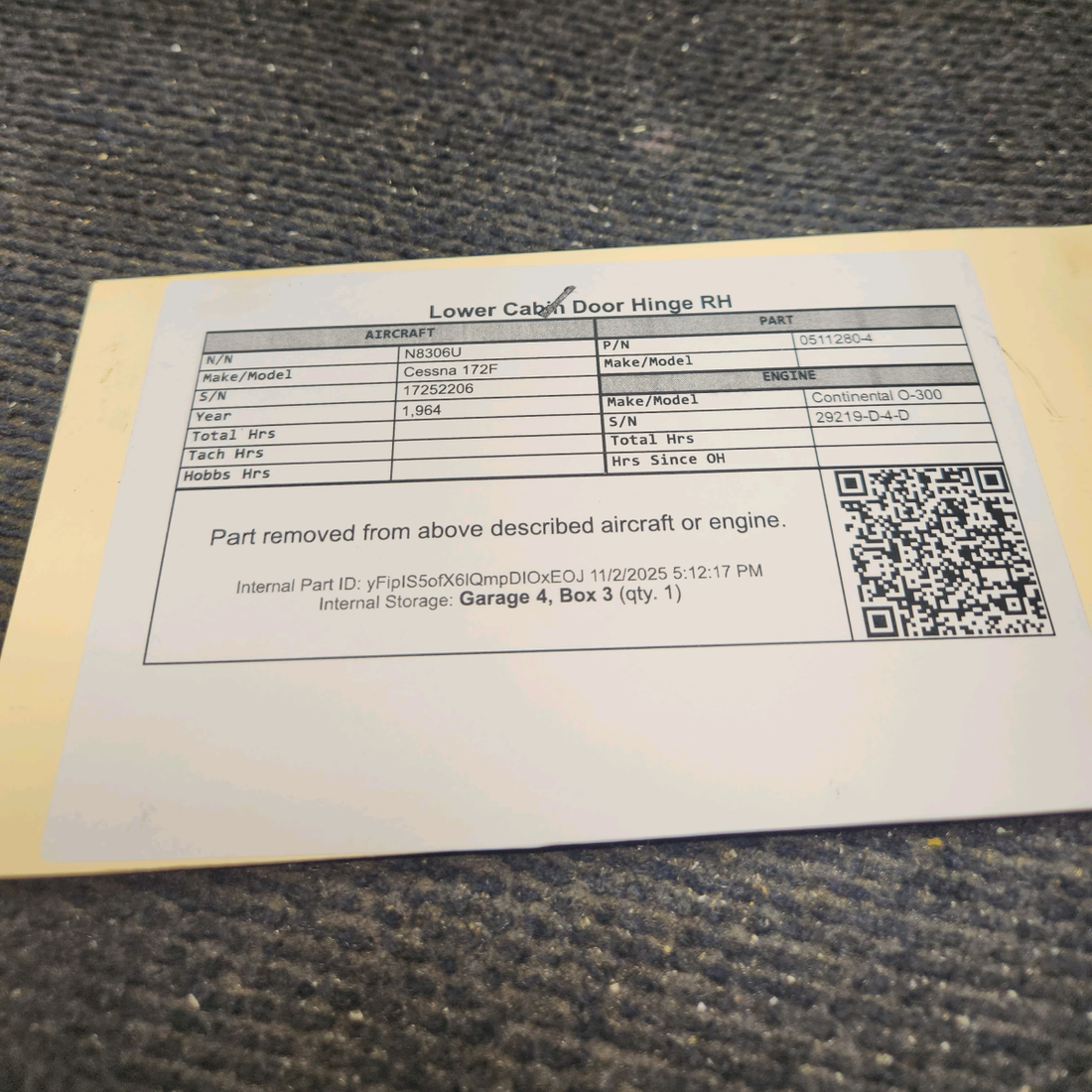 Used aircraft parts for sale, 0511280-4 Cessna 172F Lower Cabin Door Hinge - RH