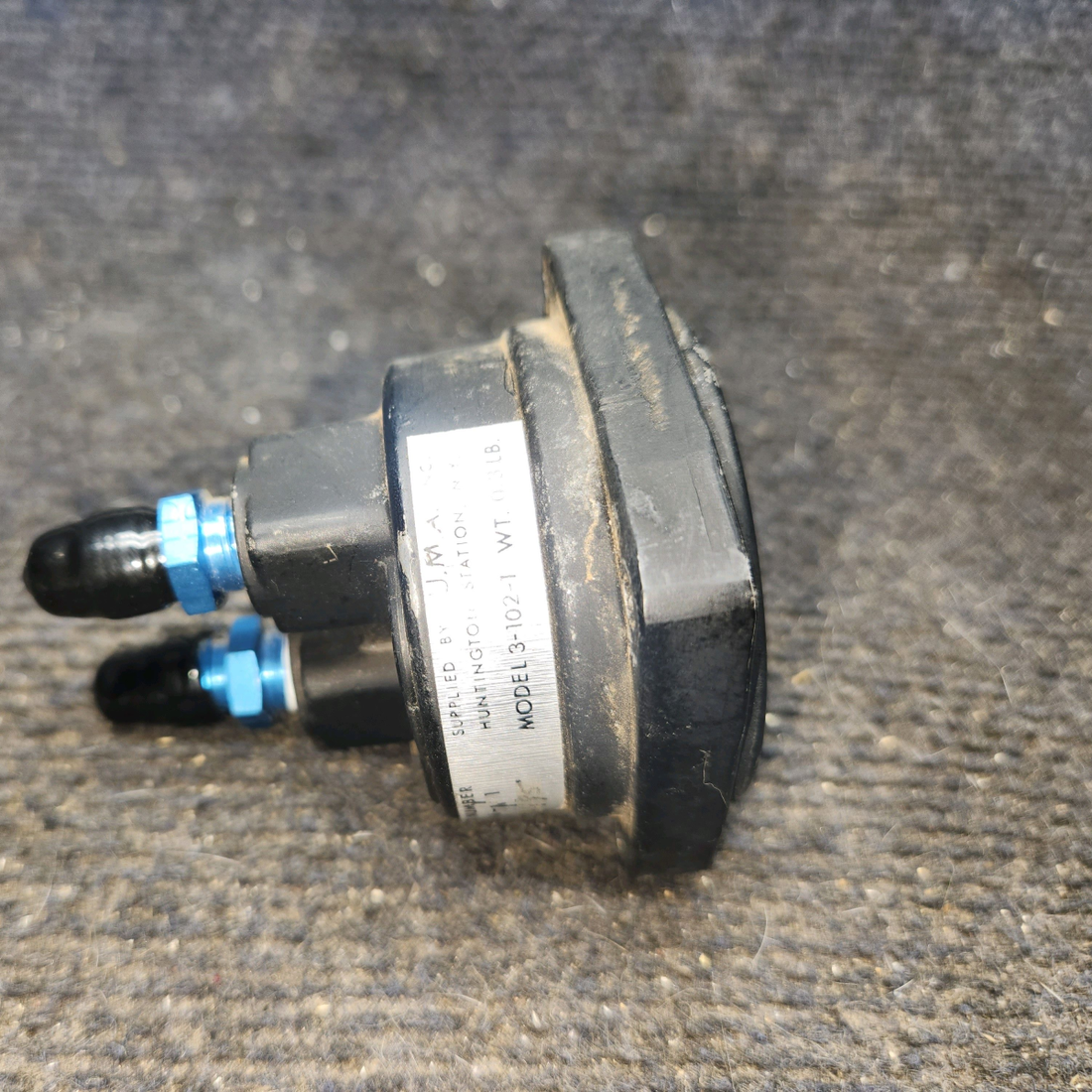Used aircraft parts for sale, S1414-1 cessna 172k Suction Gauge