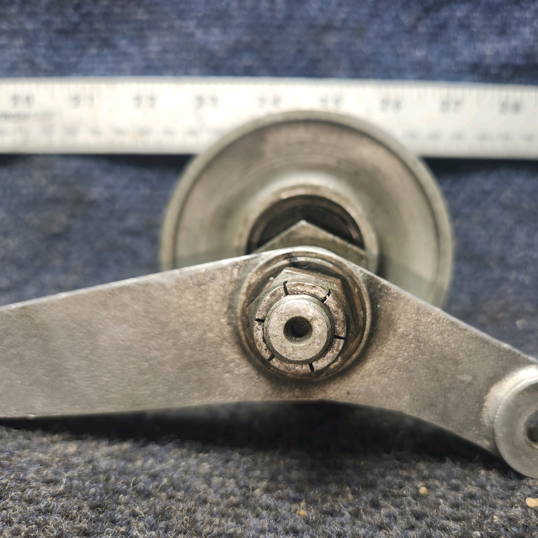 Used aircraft parts for sale, 36A22449 Lycoming Pulley & Shaft Assy-HC-50 Belt