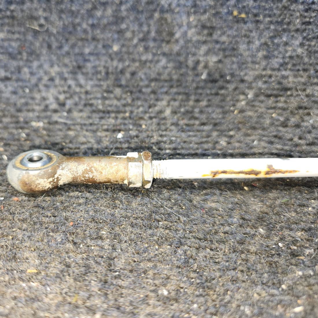 Used aircraft parts for sale, 0523218-2 cessna 172N Rod-Aileron Push-Pull