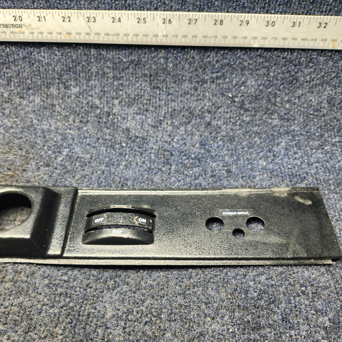 Used aircraft parts for sale, 69831-05 Piper PA32RT-300 MIDDLE RIGHT, INSTRUMENT PANEL COVER