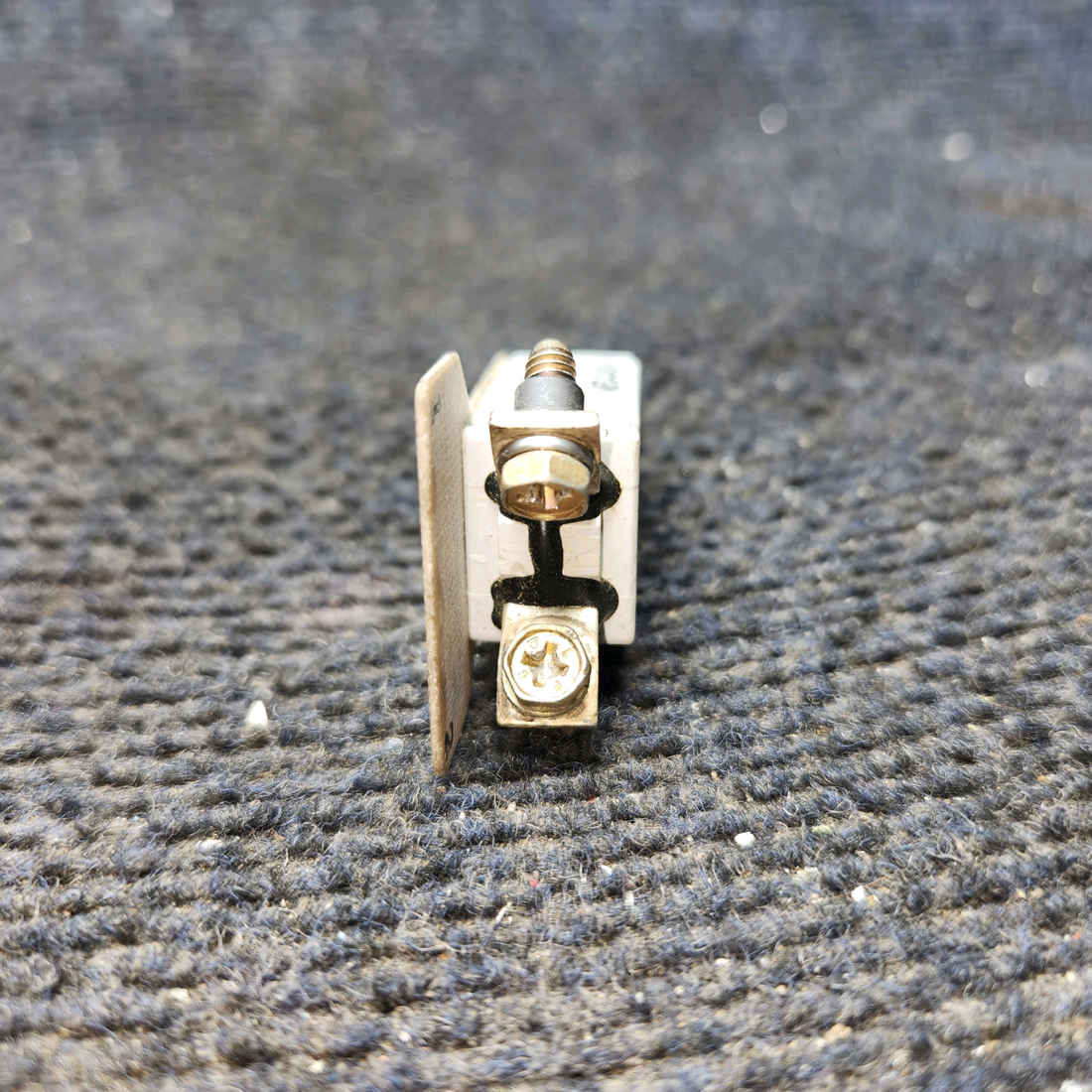 Used aircraft parts for sale, 7274-21-7.5 Klixon Cessna 172E Single phase circuit breaker - 7-1/2 amps