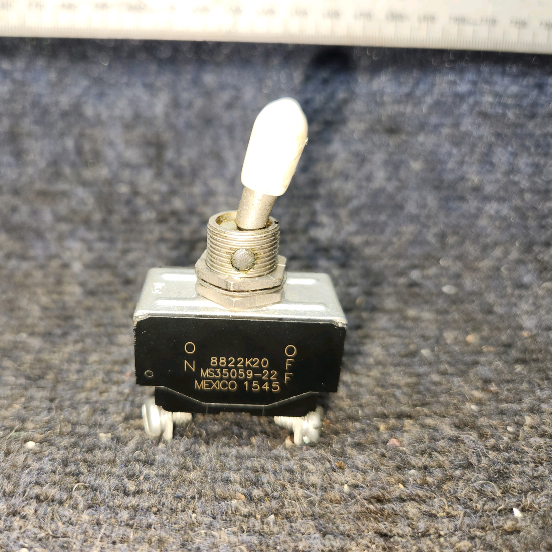 Used aircraft parts for sale, MS35059-22 PIPER PA-24-250 Toggle Switch
