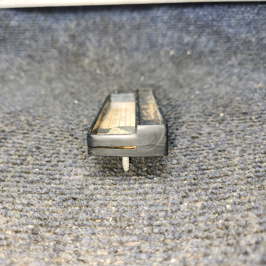 Used aircraft parts for sale, 0813569-2 Cessna 172F Compass Card Mount