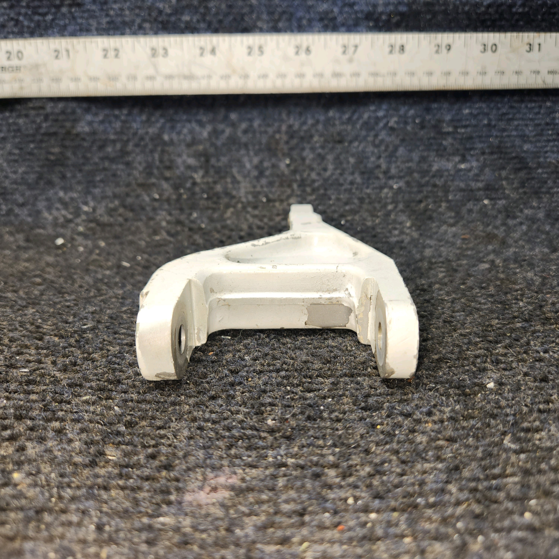 Used aircraft parts for sale, 20735-005 Piper PA32RT-300 Nose Gear Torque Link