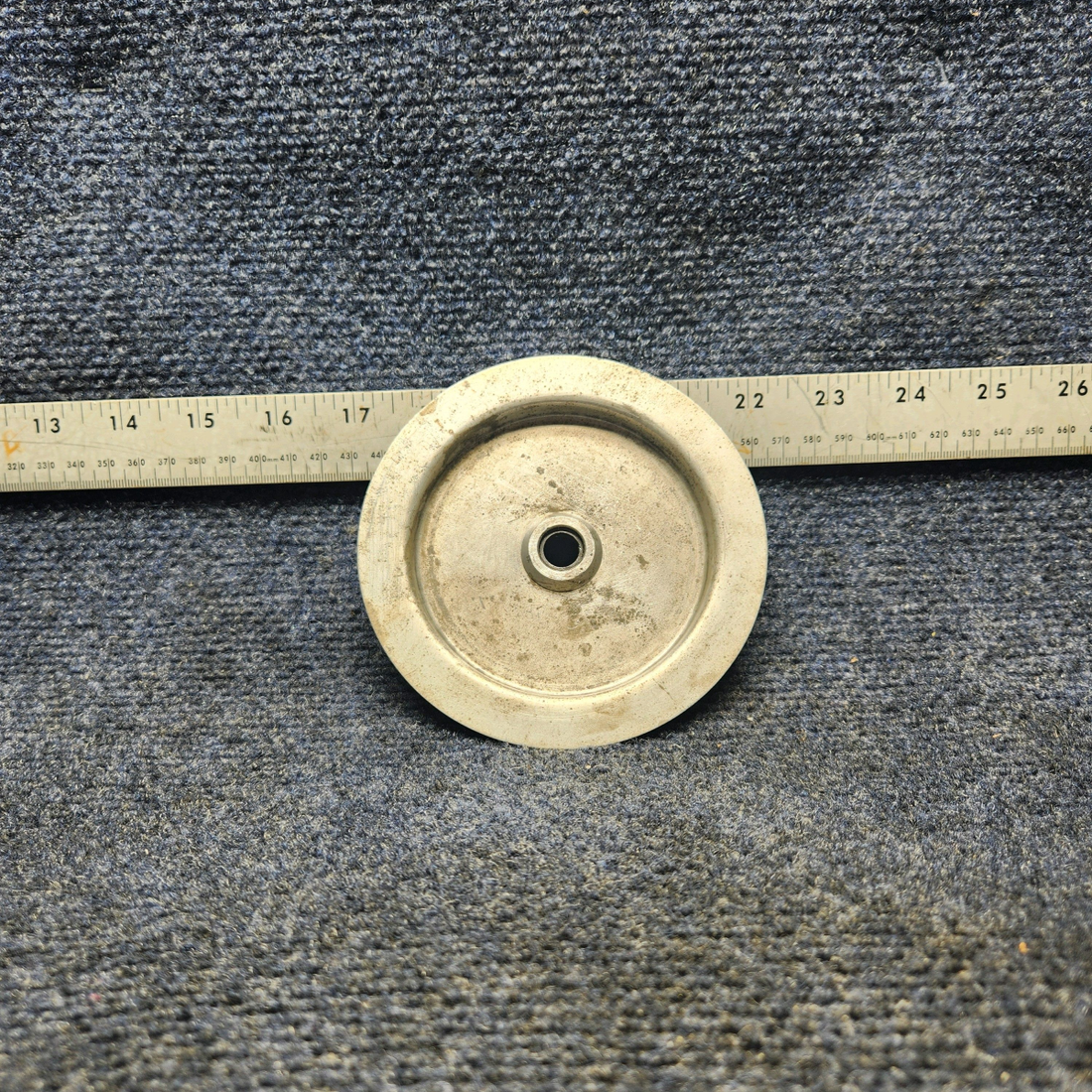 Used aircraft parts for sale, 96-420016-159 Beechcraft F33A LARGE BAGGAGE DOOR STRIKER ASSEMBLY