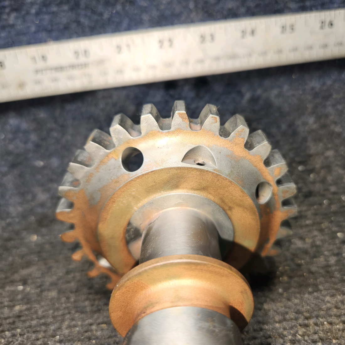 Used aircraft parts for sale, LW-18840 Lycoming O-320 PIPER PA28-140 Camshaft Assy