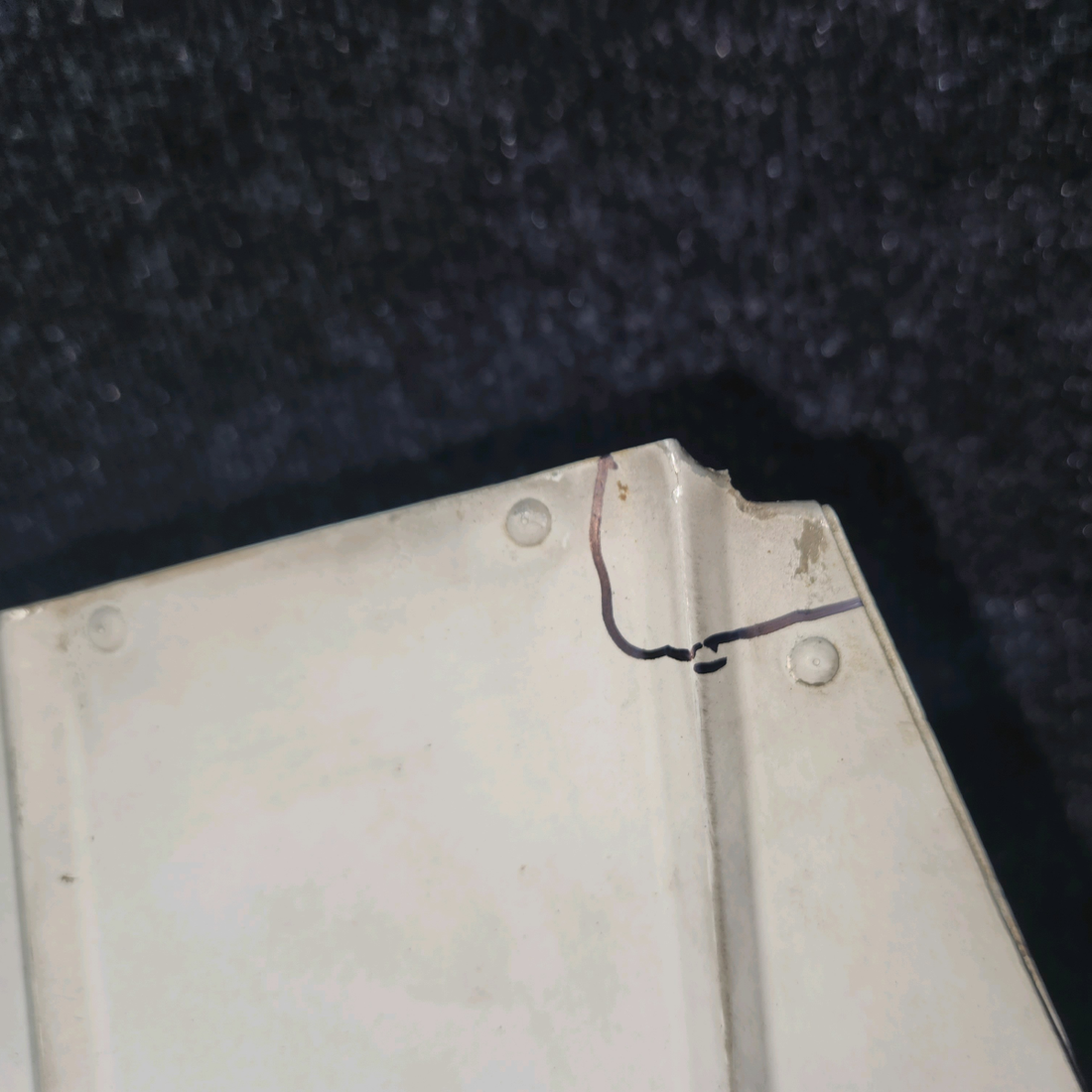 Used aircraft parts for sale, 2432000-22 Cessna 172S Elevator Assy RH with Trim Tap