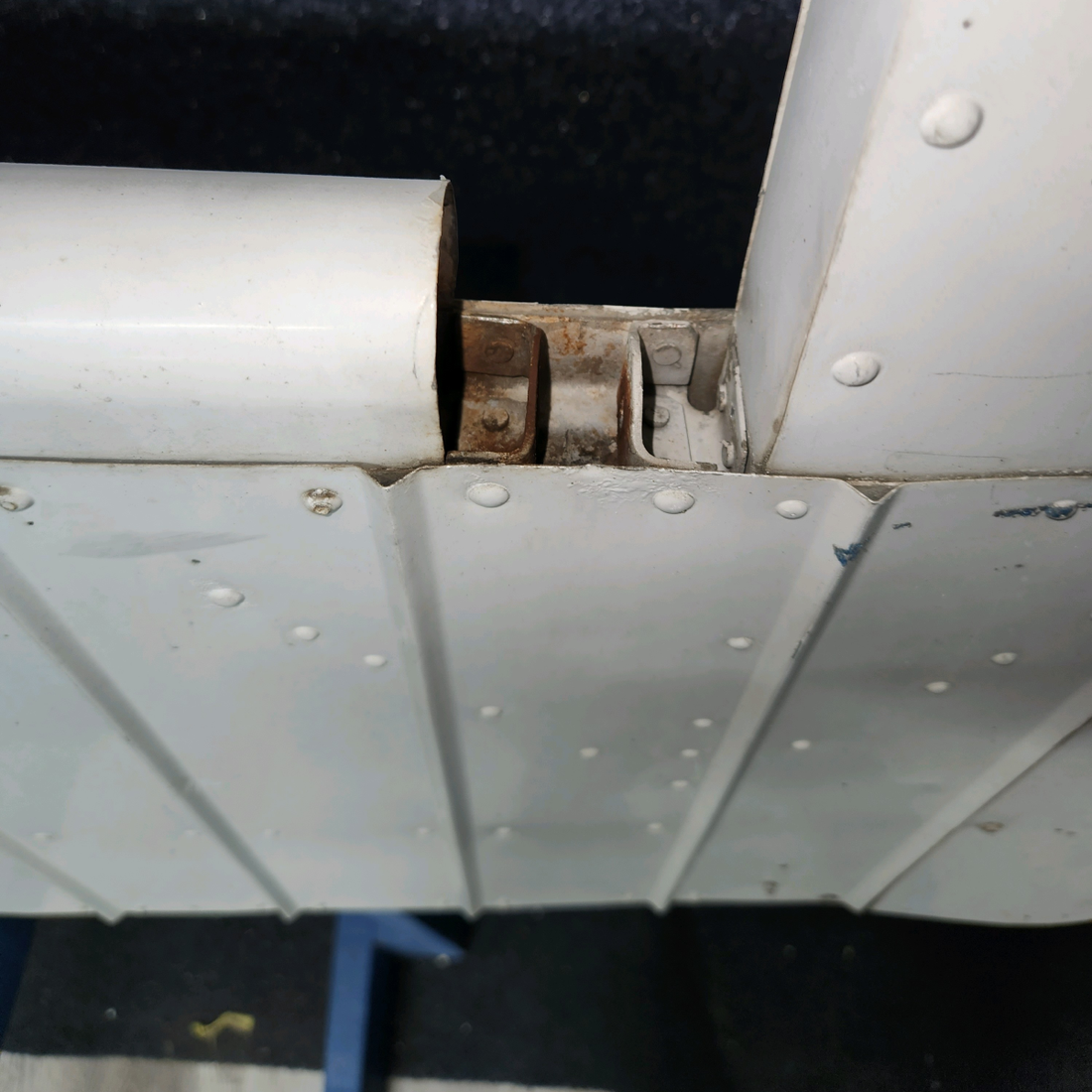 Used aircraft parts for sale, 2432000-21 Cessna 172S Elevator Assy LH