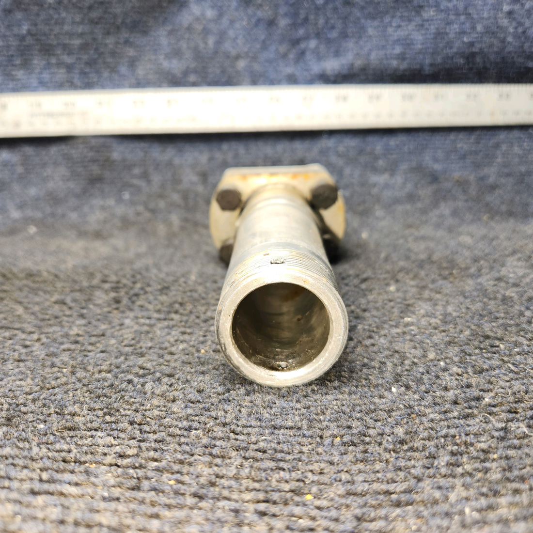 Used aircraft parts for sale, 0541124-1 Cessna 172 Main Landing Gear Aluminum Axle w Shim