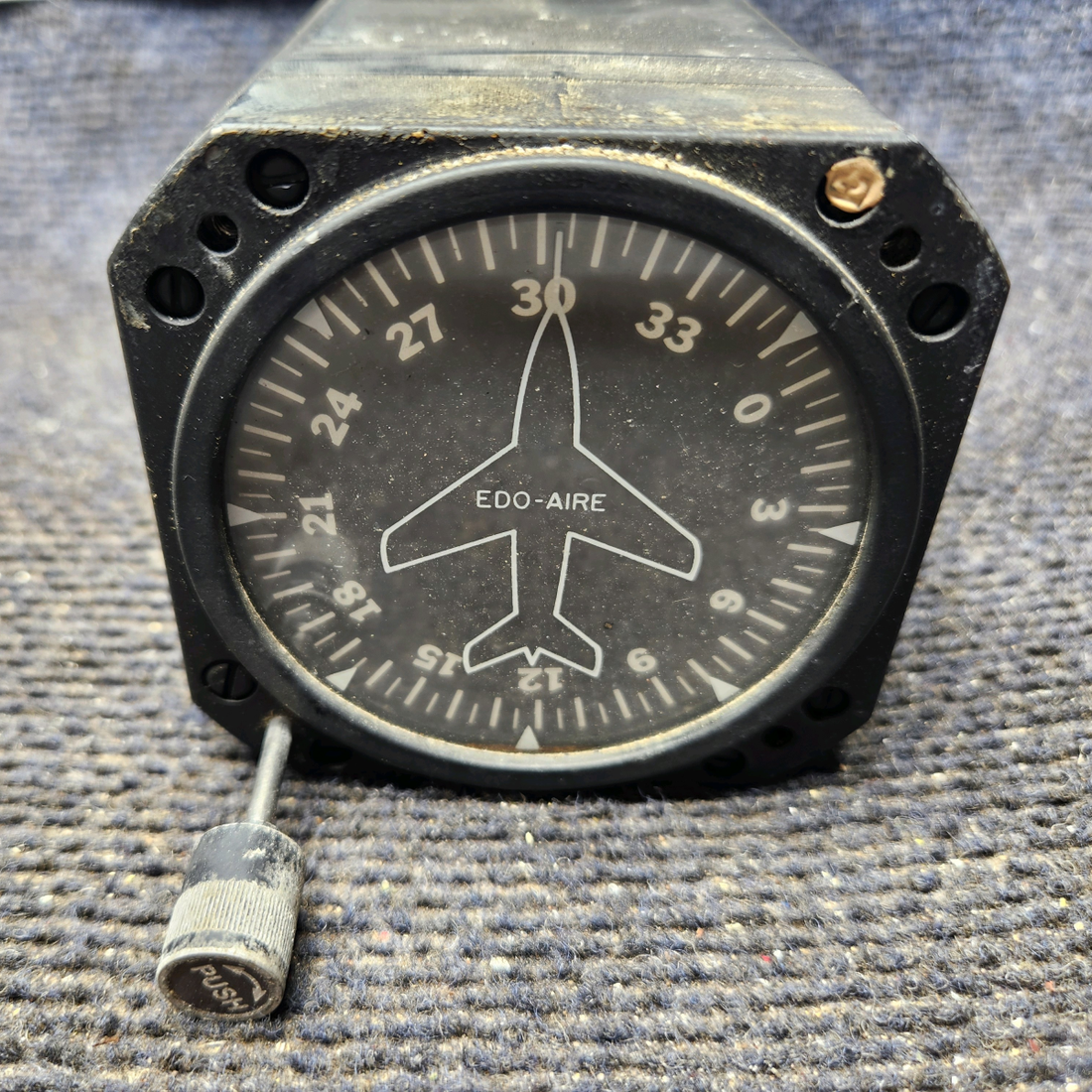 Used aircraft parts for sale, 1U262-001-9 Edo-Air 4000B-8 Cessna 172F Directional Gyro Indicator