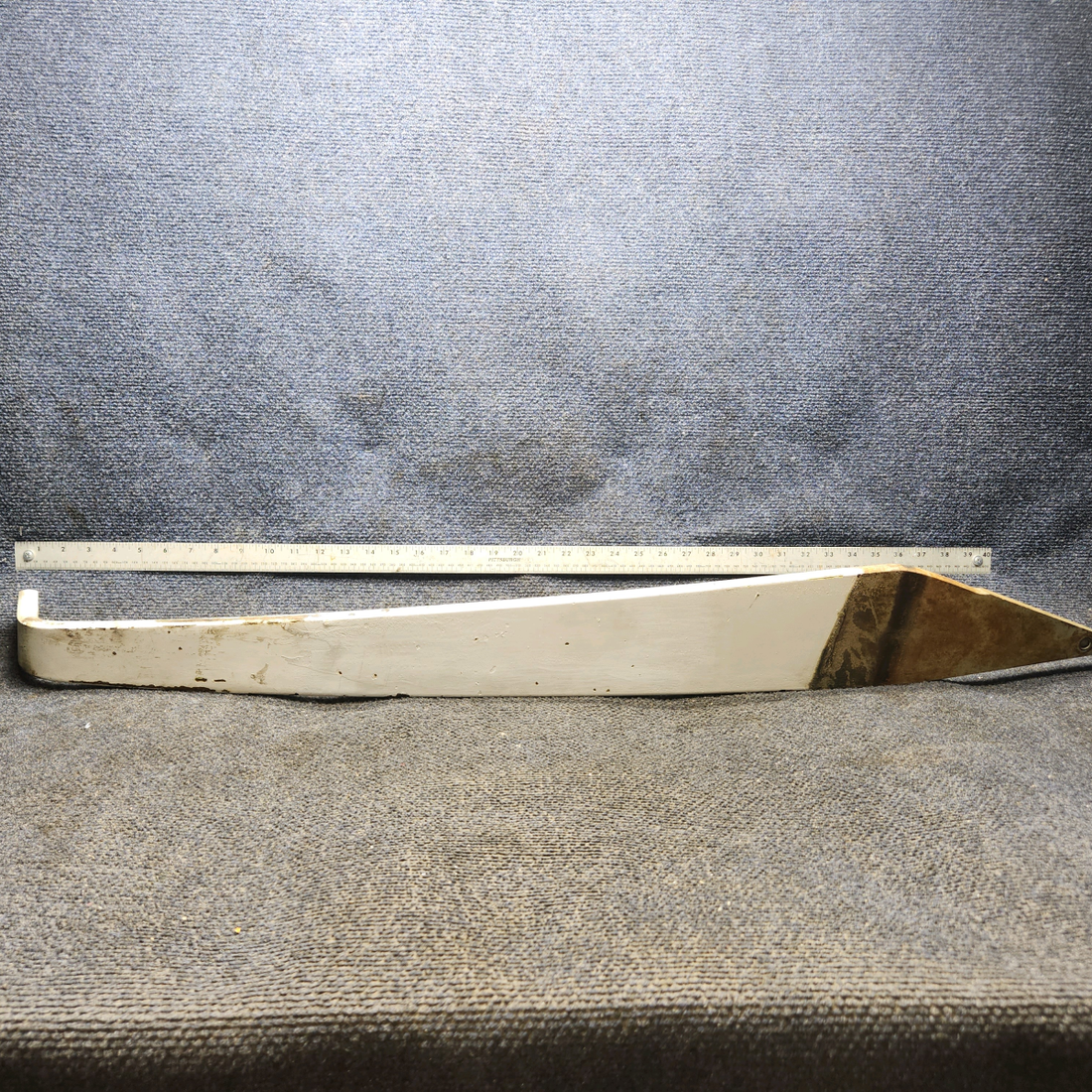 Used aircraft parts for sale, 0441186-2 cessna 150G Main Landing Gear Spring Assembly – RH