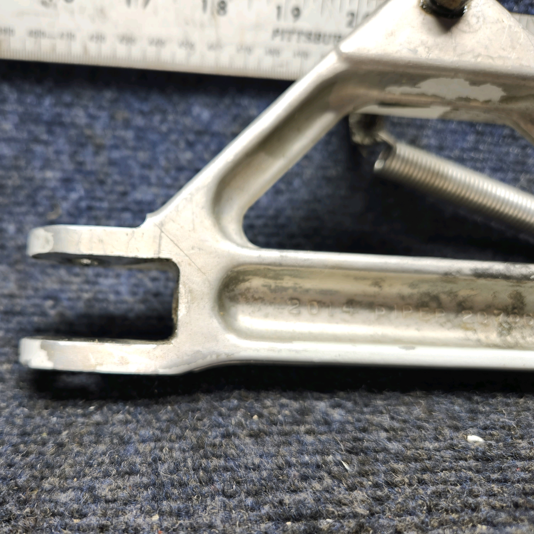 Used aircraft parts for sale, 20767-000 PIPER PA-24-250 Main Gear Link Assembly