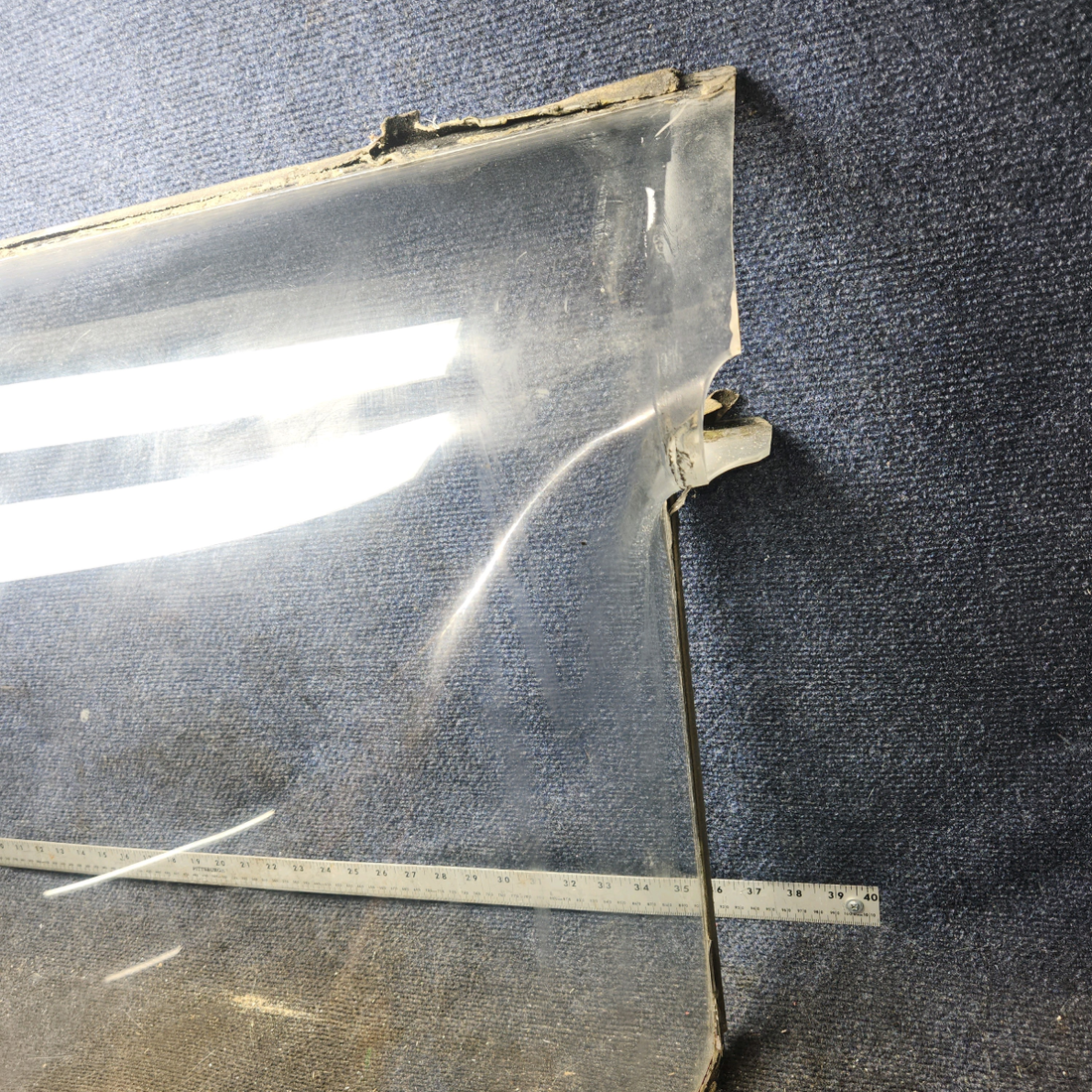 Used aircraft parts for sale, 0413339-10 cessna 150G Windshield