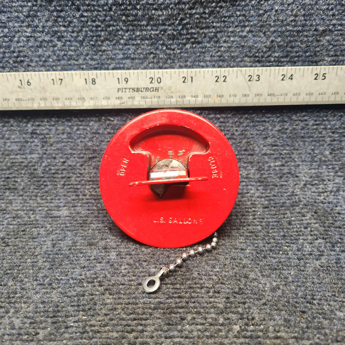 Used aircraft parts for sale, 531-046 Beechcraft F33A SHAW AERO FUEL CAP ASSEMBLY (COLOR:RED)