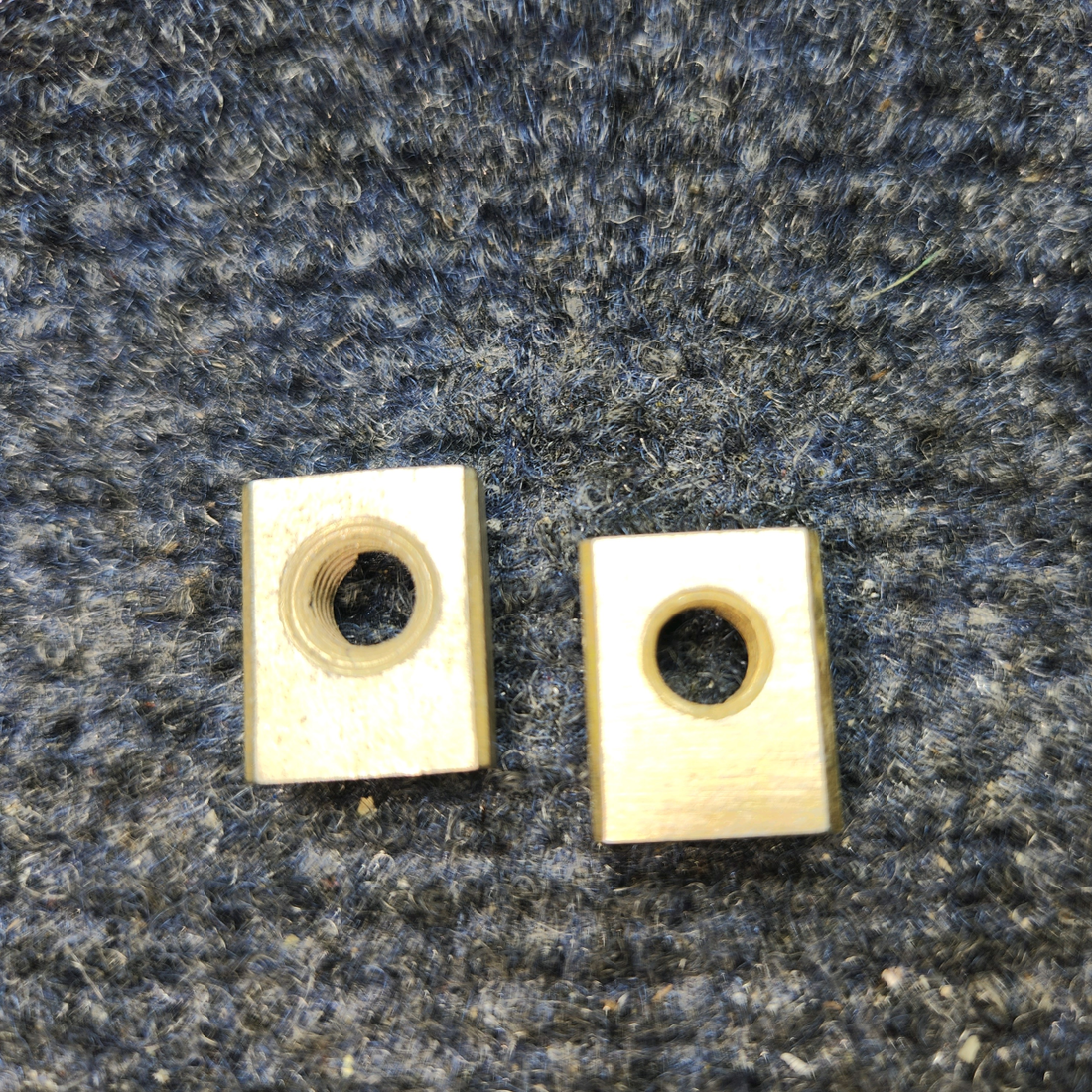 Used aircraft parts for sale, 9520101 Goodyear Cessna 120, 140, 140A • 170 series disc-drive key Set of 2